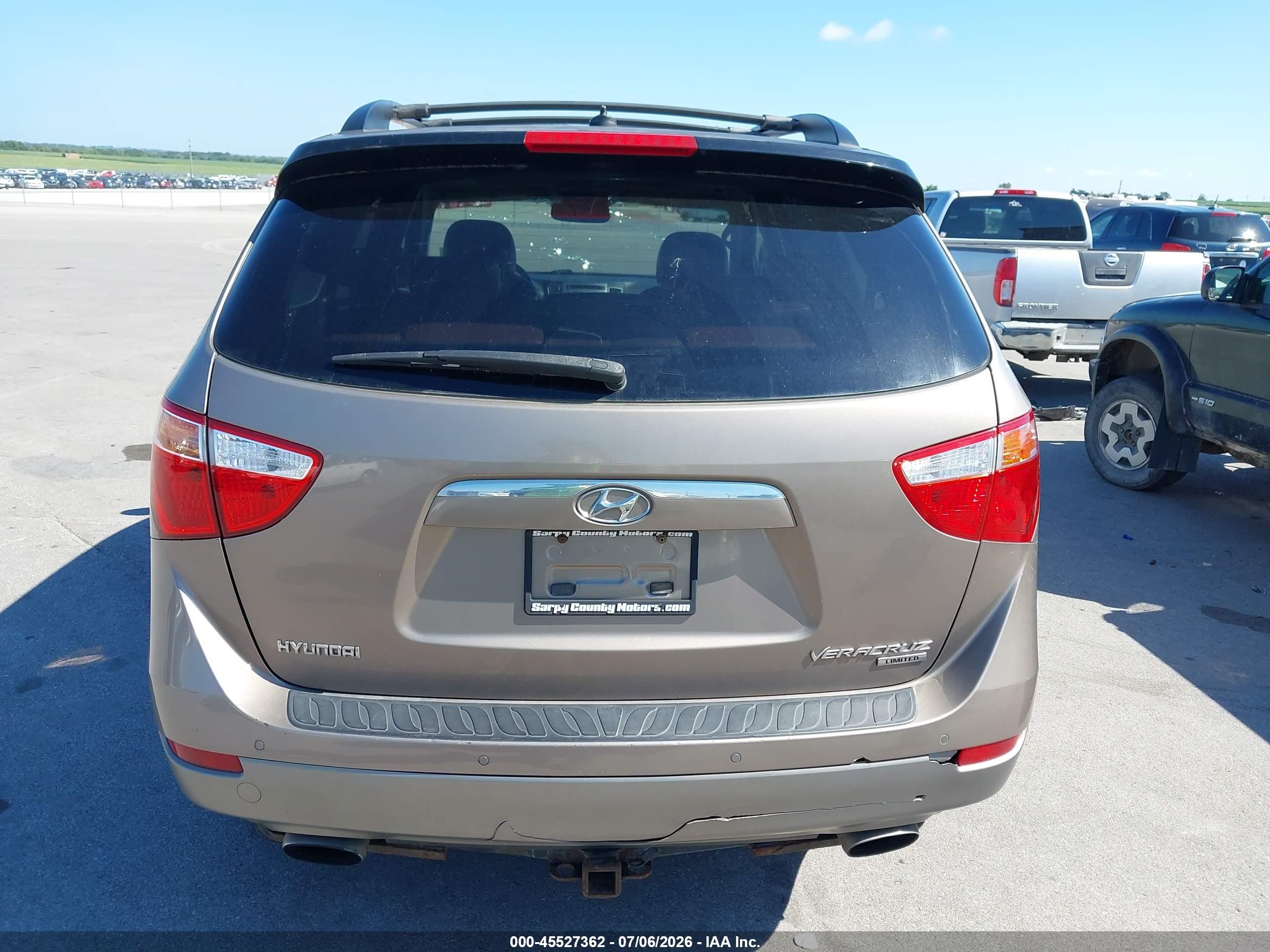 2011 Hyundai Veracruz Limited Gray vin: KM8NU4CC6BU157269