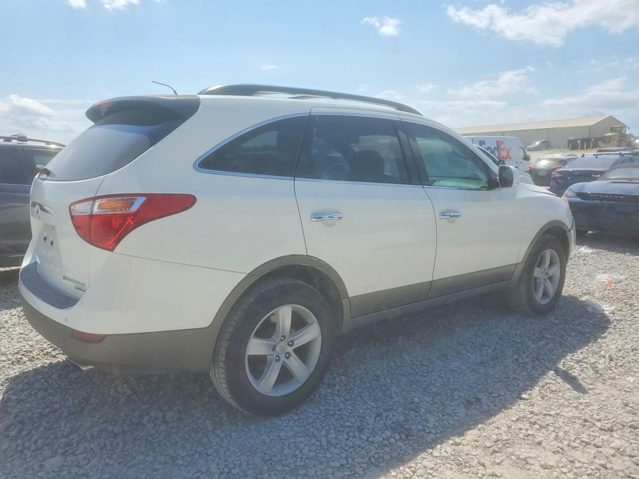 2011 Hyundai Veracruz Limited White vin: KM8NU4CC7BU149858