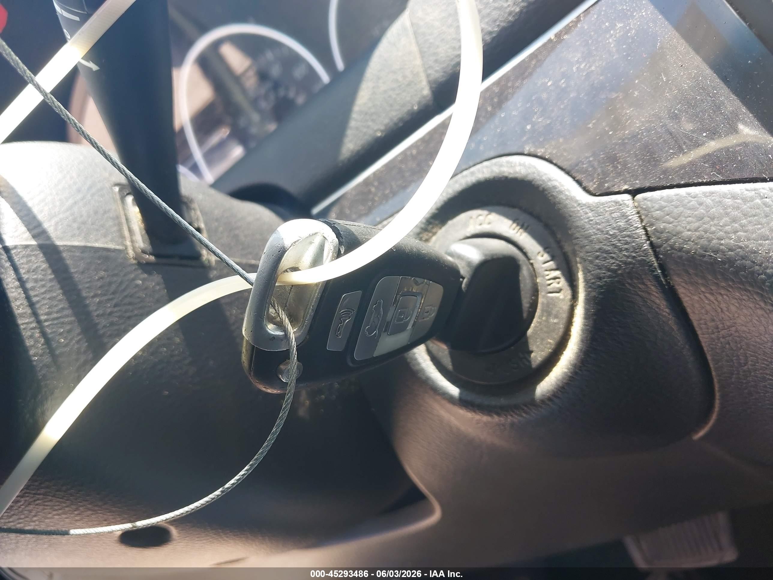 2011 Hyundai Veracruz Limited Silver vin: KM8NU4CC7BU167020