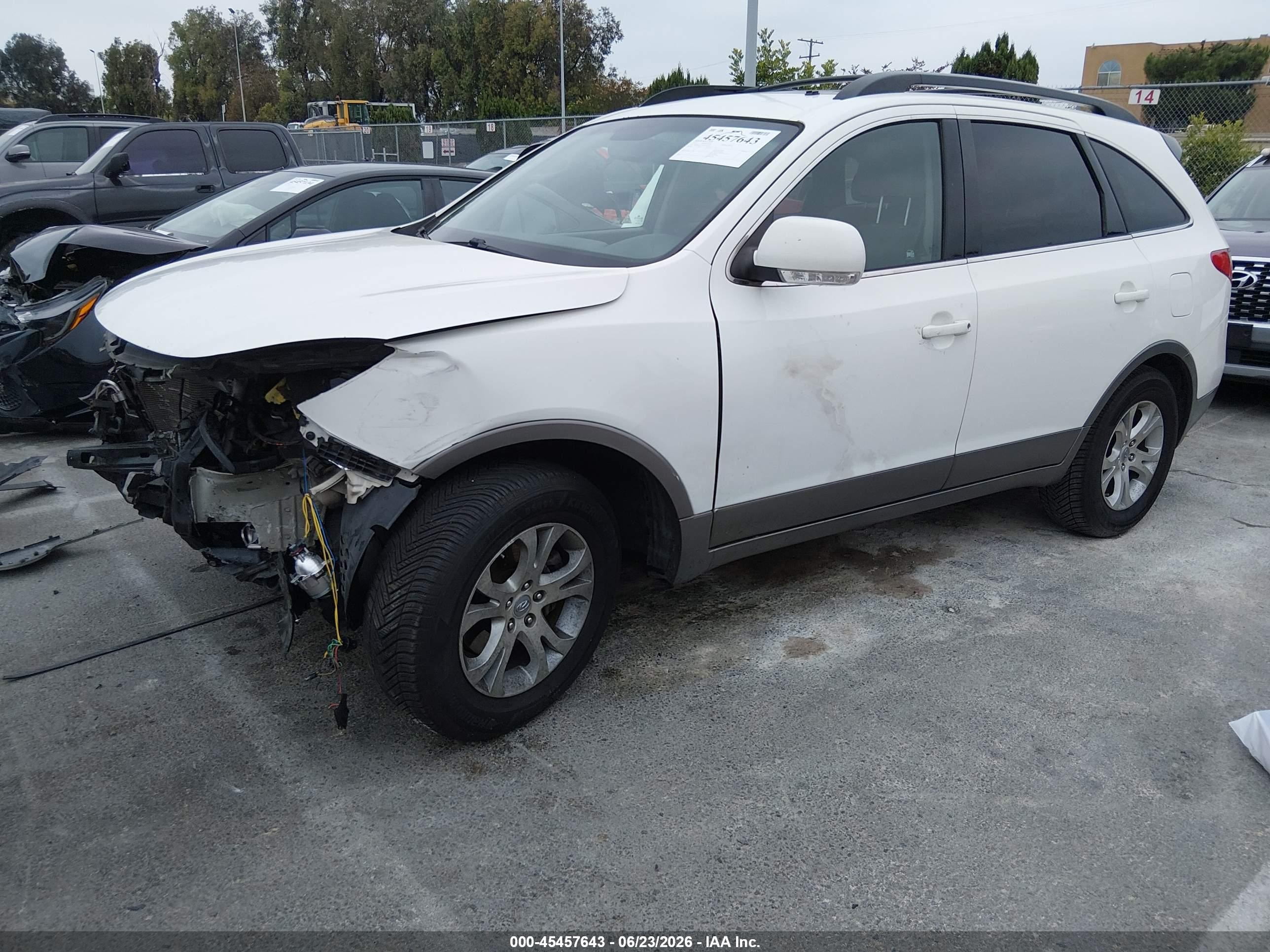 2012 Hyundai Veracruz Gls White vin: KM8NU4CC7CU181128