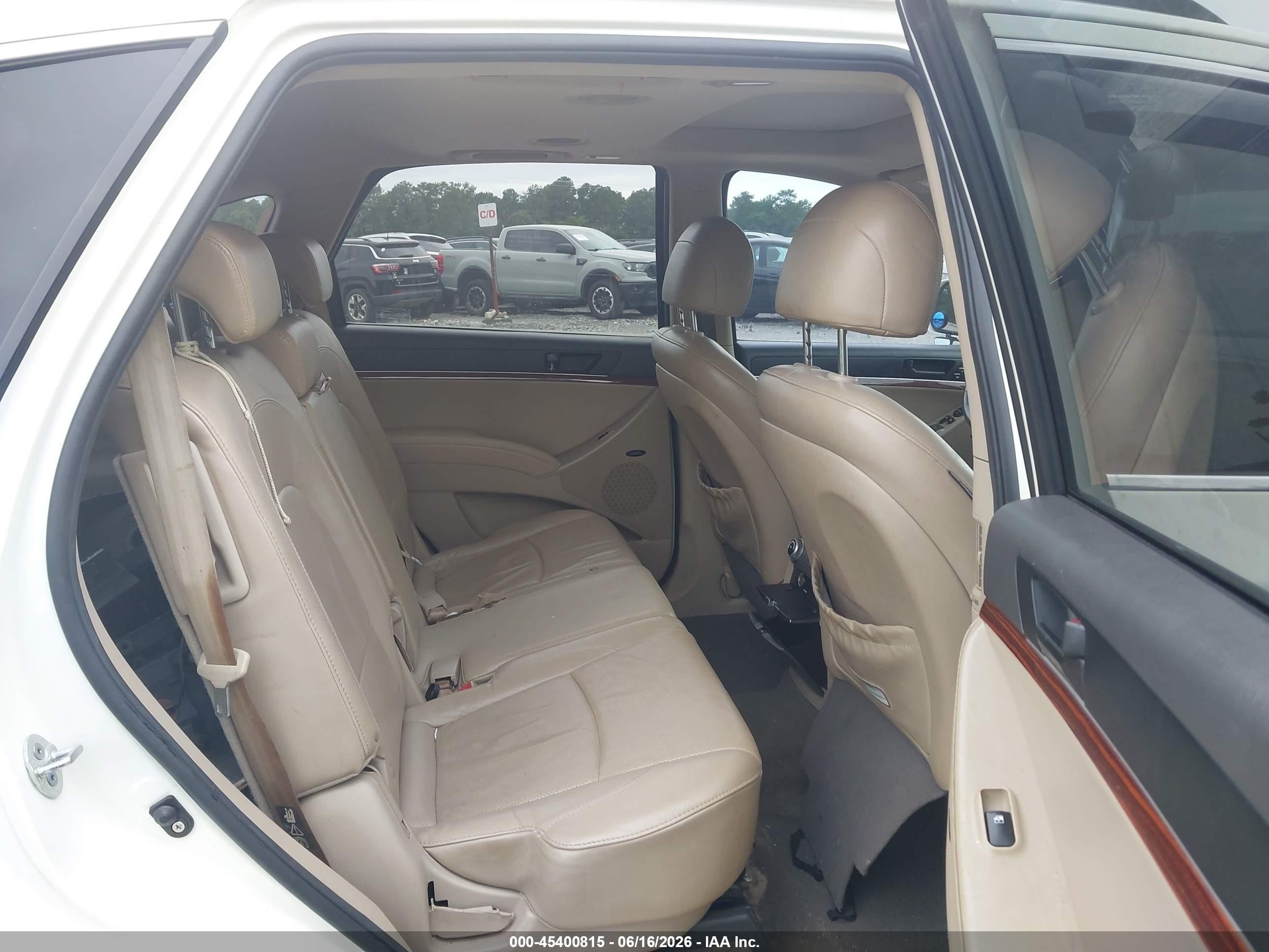 2010 Hyundai Veracruz Limited White vin: KM8NU4CC8AU116253