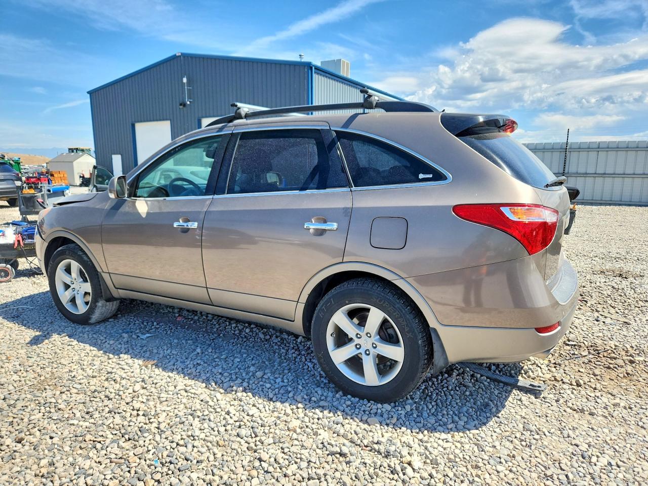2010 Hyundai Veracruz Limited Cream vin: KM8NU4CC9AU138570