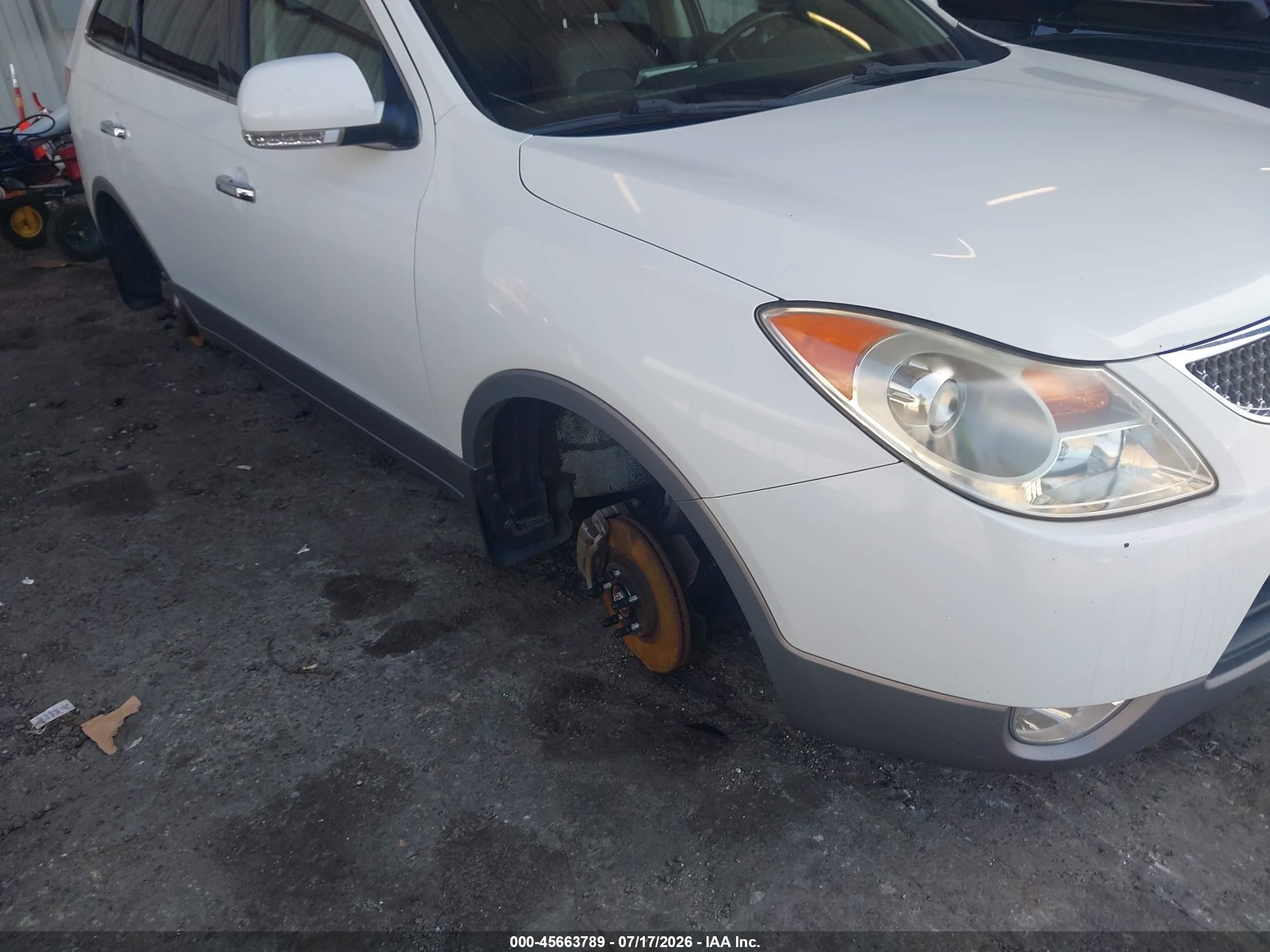 2010 Hyundai Veracruz Limited Белый vin: KM8NU4CC9AU139041