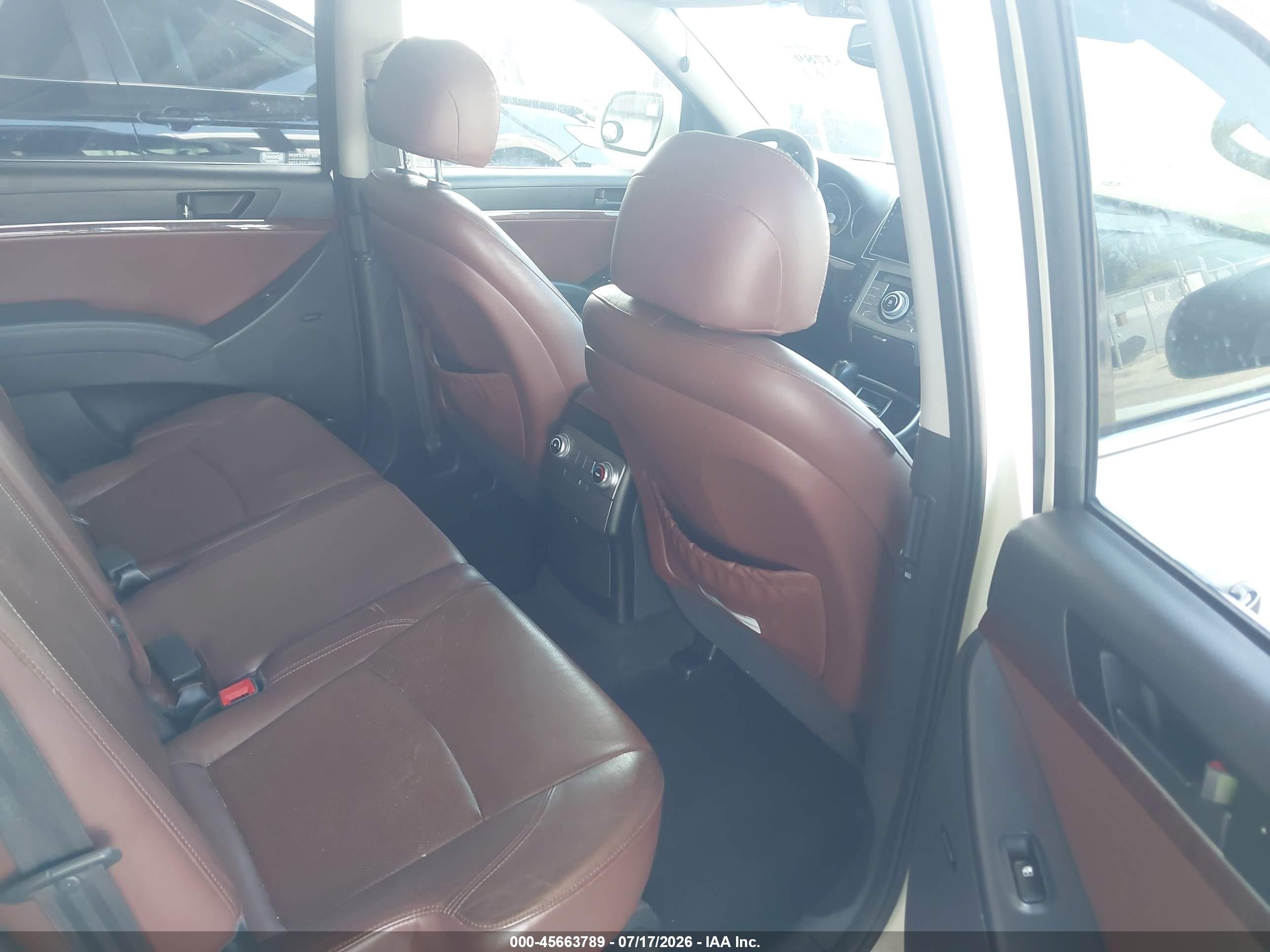 2010 Hyundai Veracruz Limited Белый vin: KM8NU4CC9AU139041