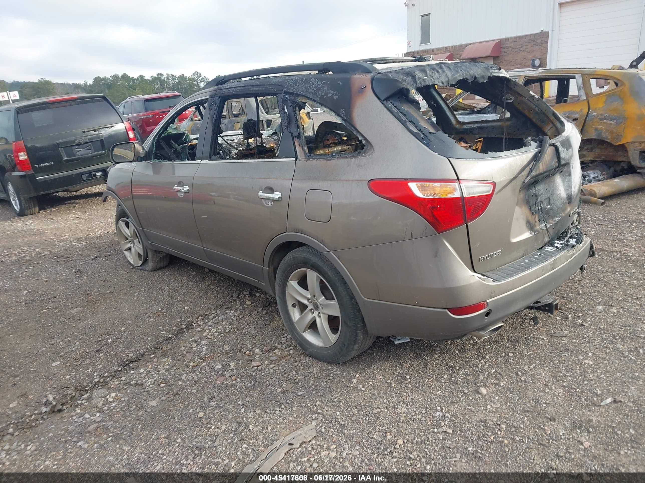 2011 Hyundai Veracruz Limited Beige vin: KM8NU4CC9BU156231