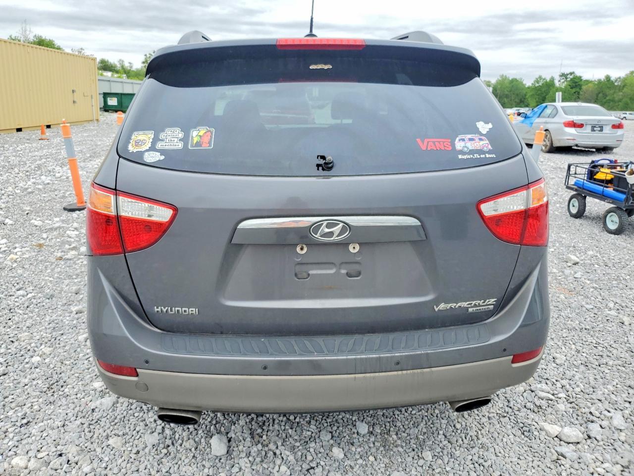 2011 Hyundai Veracruz Limited Gray vin: KM8NU4CC9BU167102
