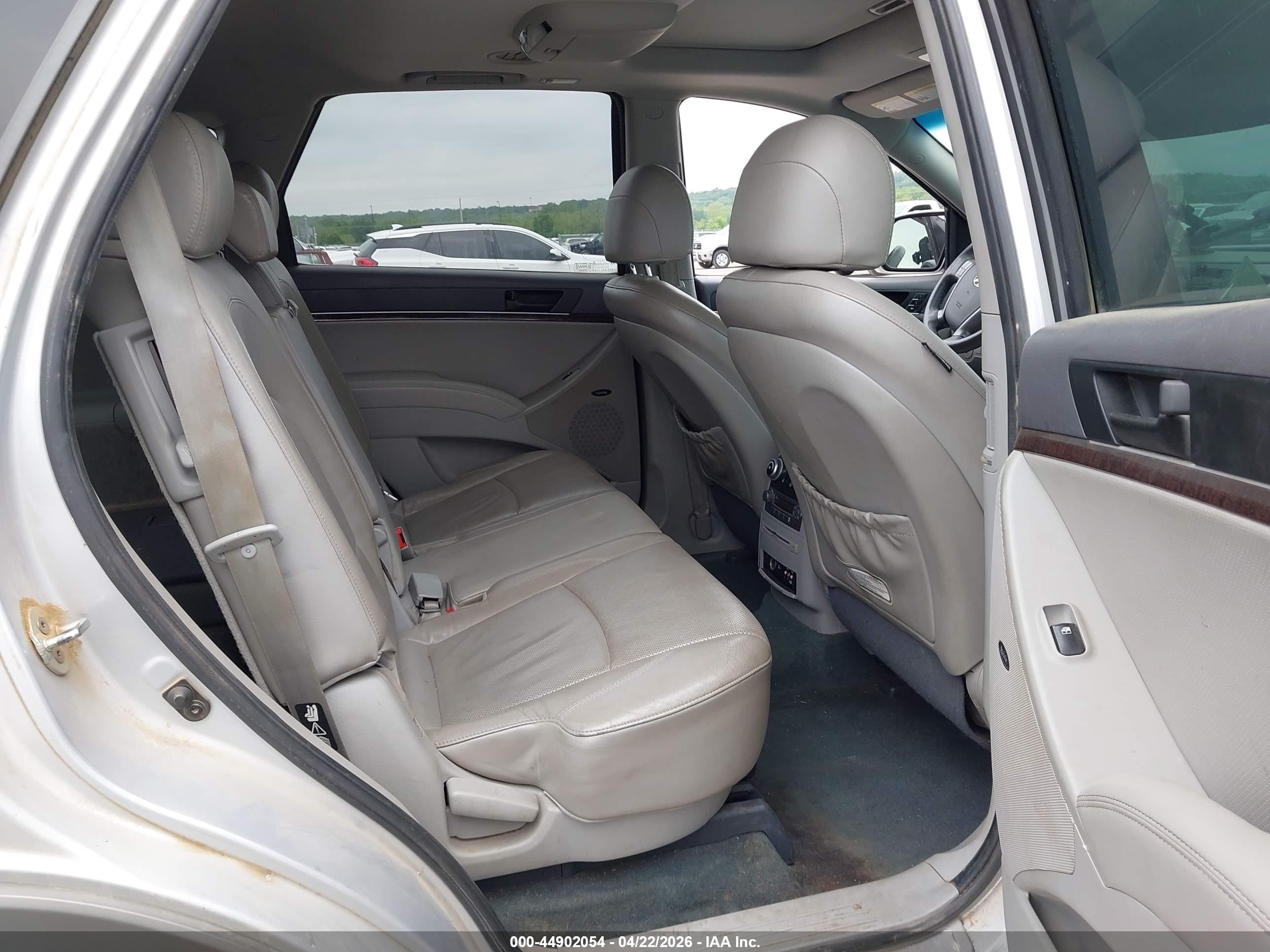 2012 Hyundai Veracruz Limited Silver vin: KM8NU4CC9CU195628