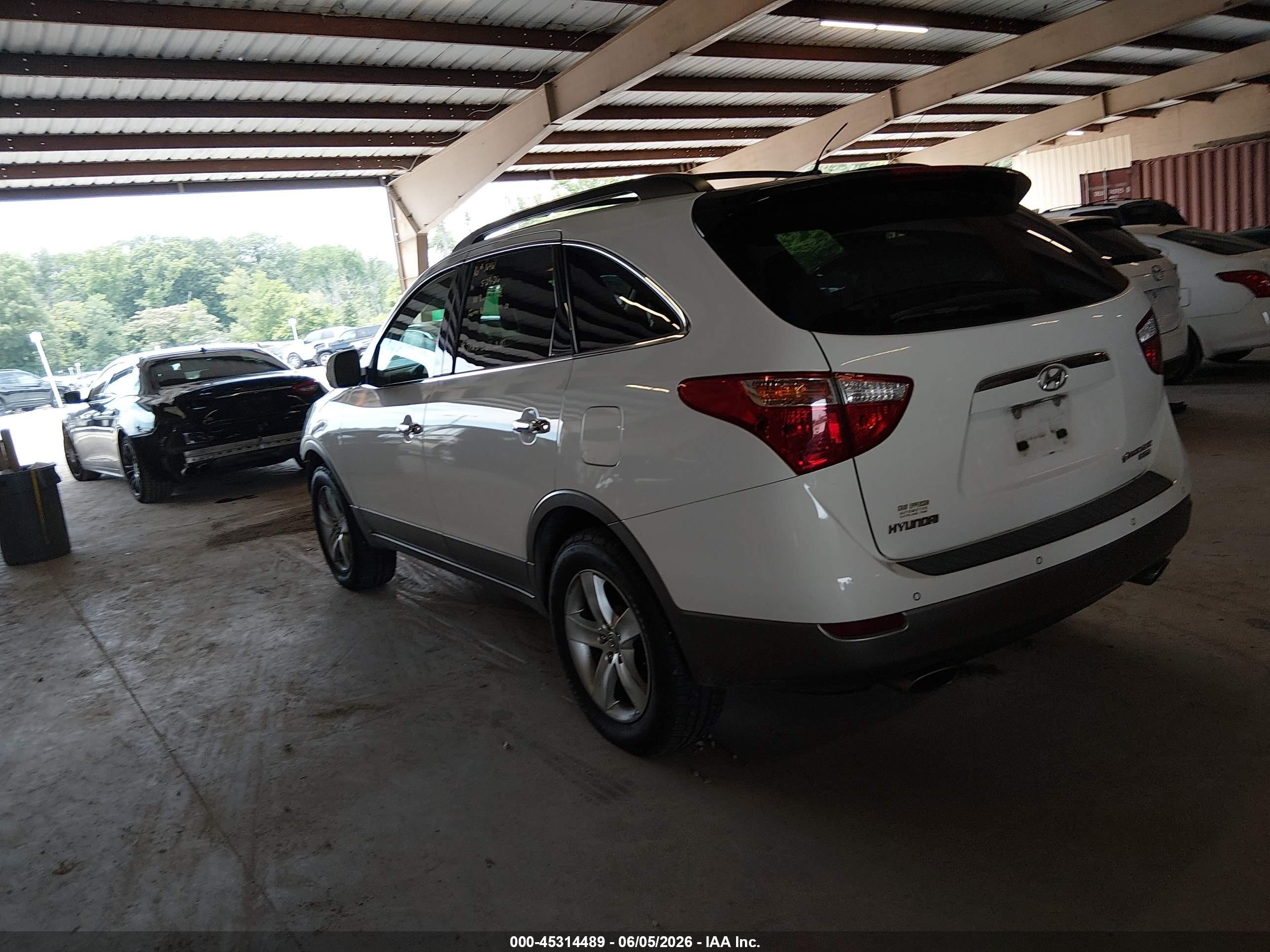 2011 Hyundai Veracruz Limited White vin: KM8NU4CCXBU149658