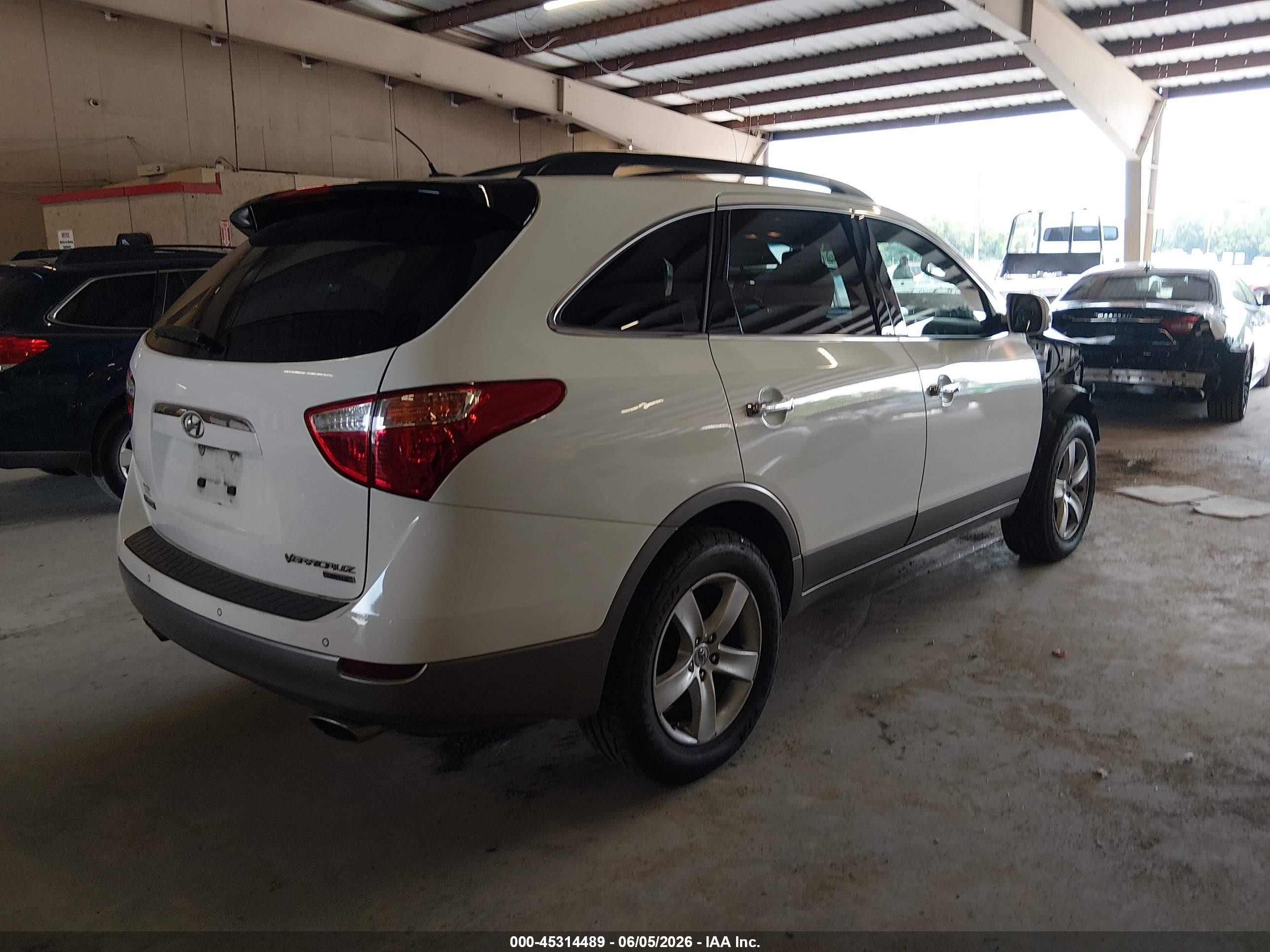 2011 Hyundai Veracruz Limited White vin: KM8NU4CCXBU149658