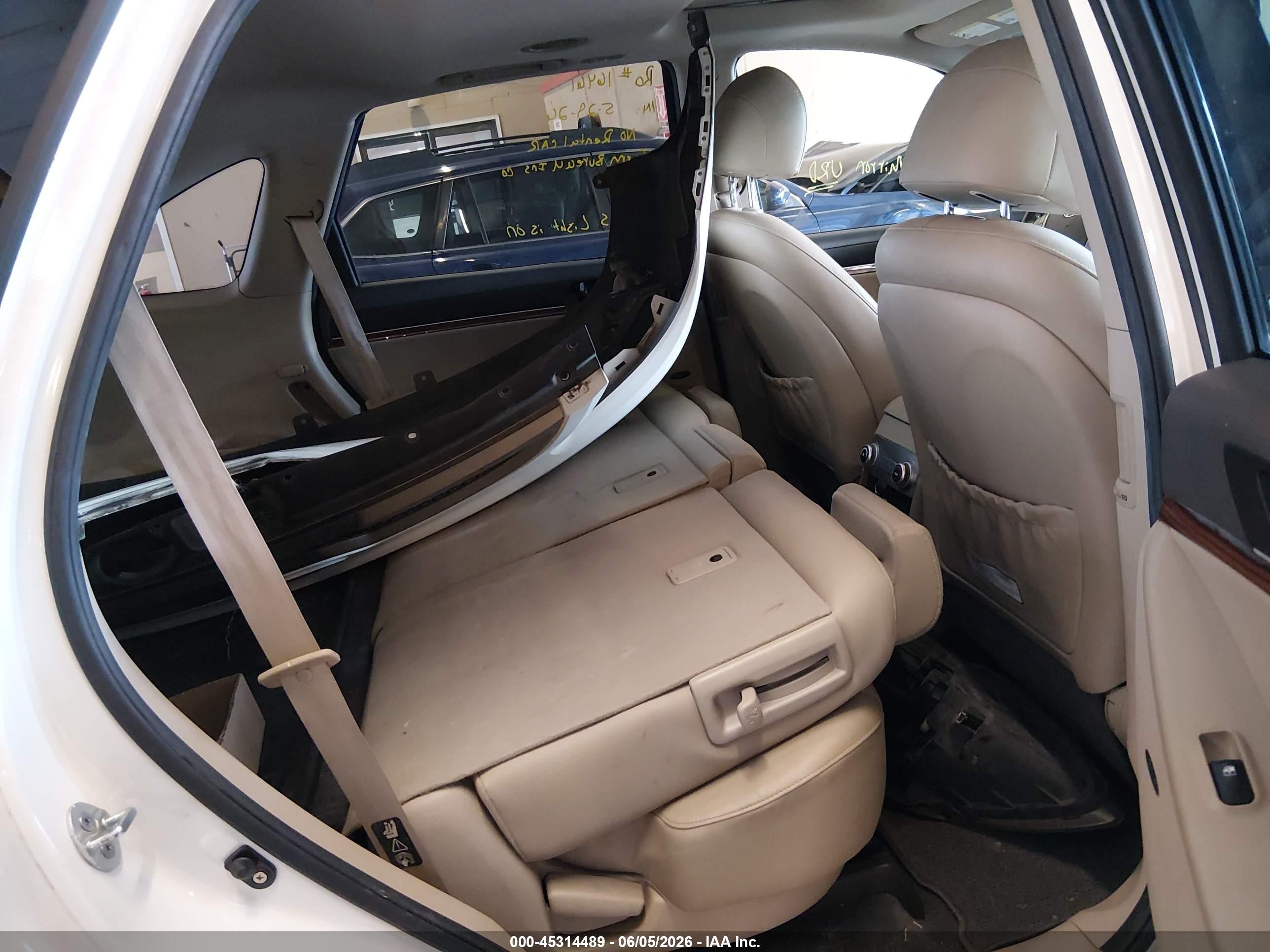 2011 Hyundai Veracruz Limited White vin: KM8NU4CCXBU149658