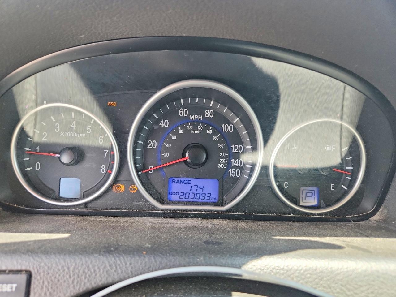 2011 Hyundai Veracruz Limited White vin: KM8NU4CCXBU170042