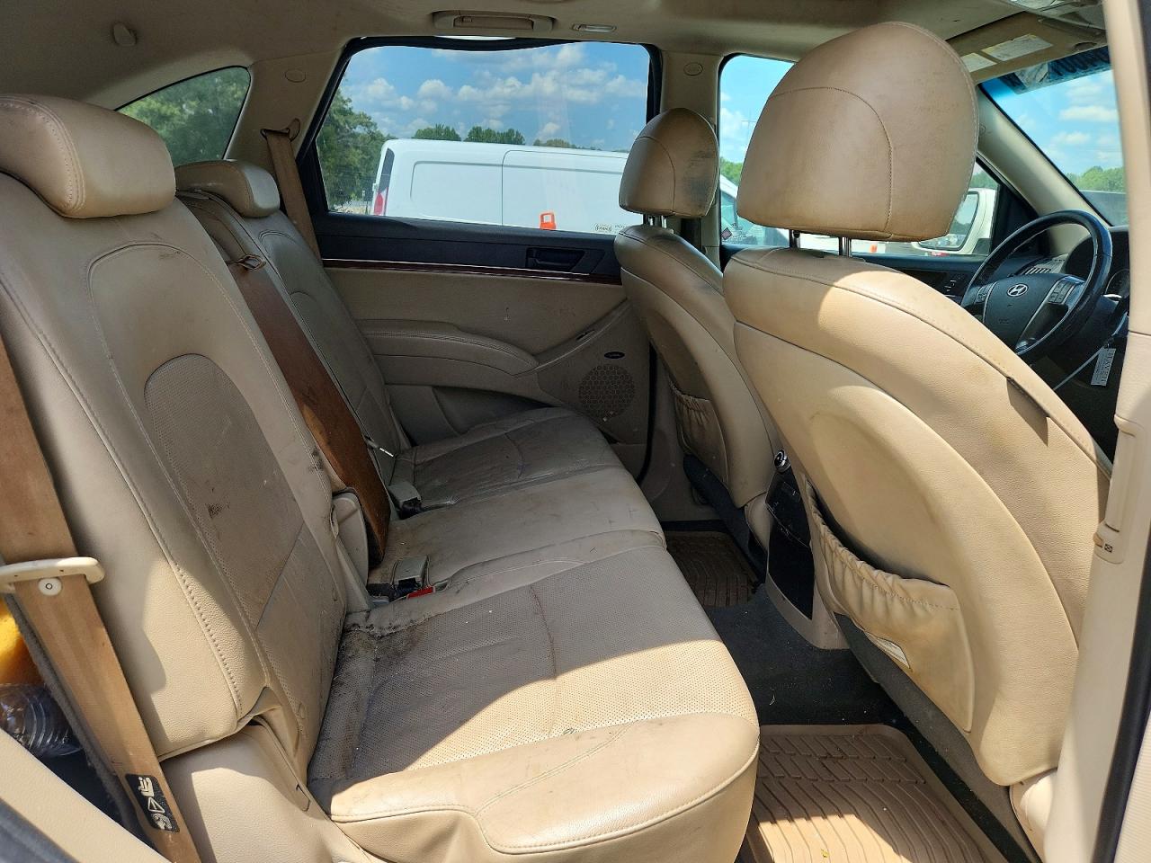 2011 Hyundai Veracruz Limited White vin: KM8NU4CCXBU170042