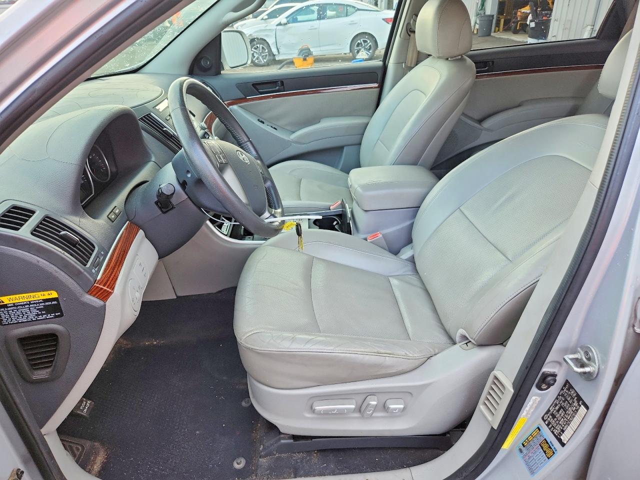 2009 Hyundai Veracruz Gls Silver vin: KM8NU73C29U079519
