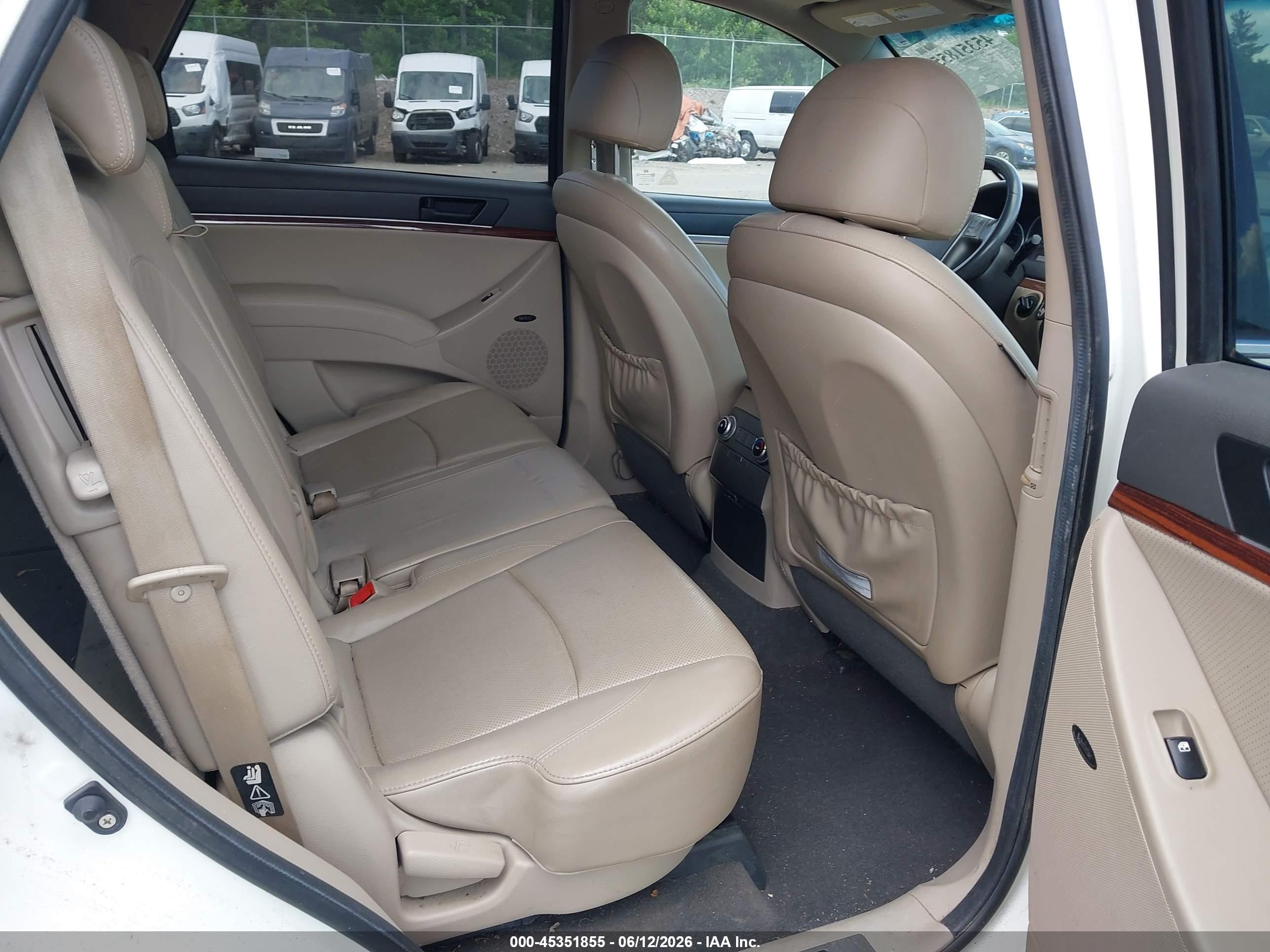 2008 Hyundai Veracruz Gls/limited/se White vin: KM8NU73C58U071784