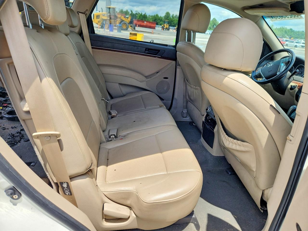 2008 Hyundai Veracruz Gls White vin: KM8NU73C88U044983