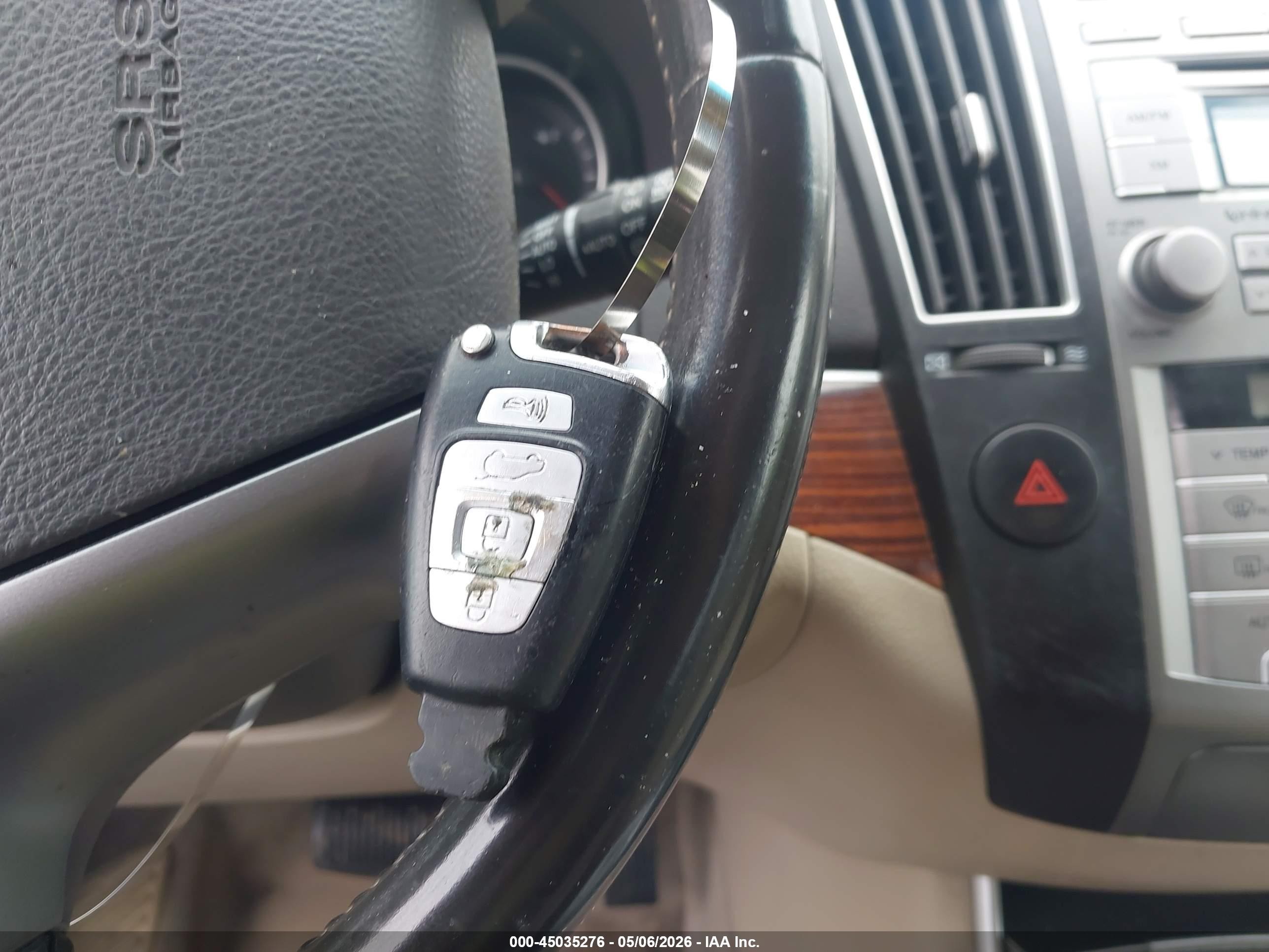 2008 Hyundai Veracruz   Dark Blue vin: KM8NU73C98U037637