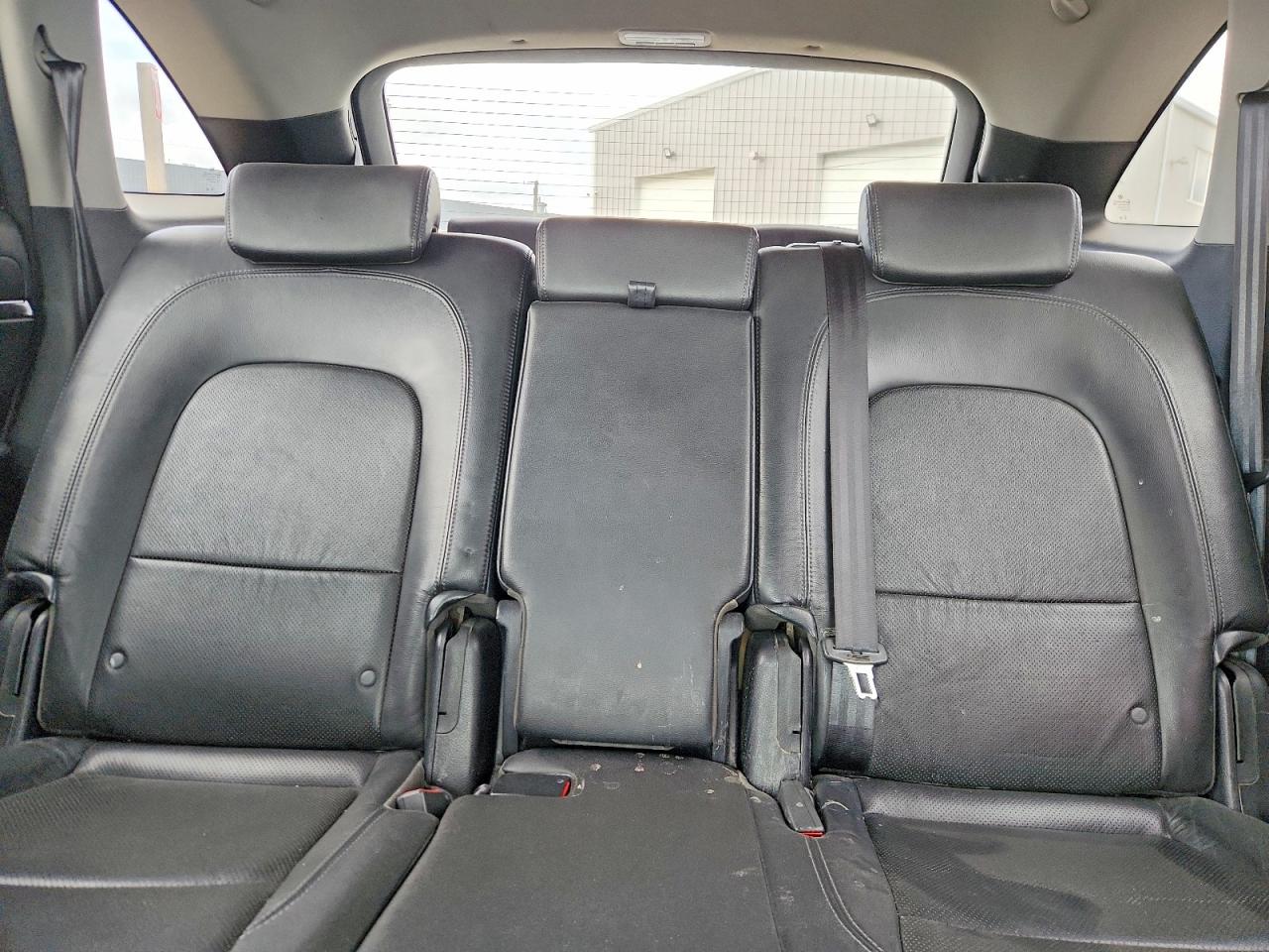 2010 Hyundai Veracruz Gls White vin: KM8NUDCC2AU120573