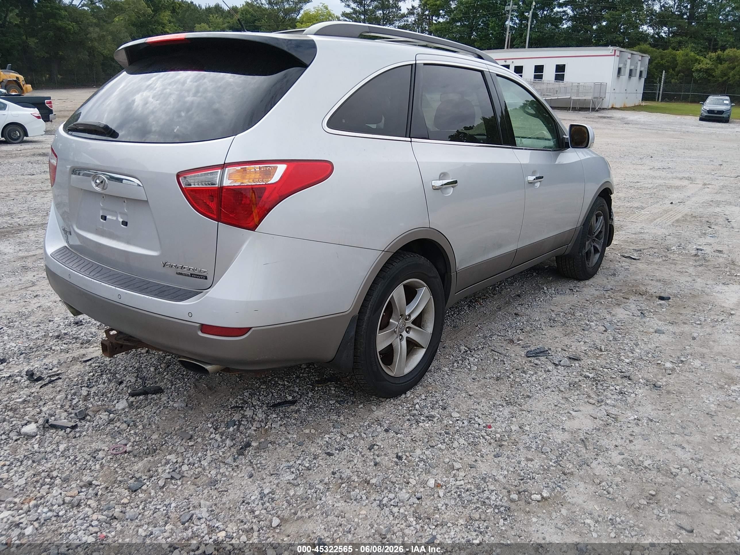 2011 Hyundai Veracruz Limited Silver vin: KM8NUDCC2BU177101