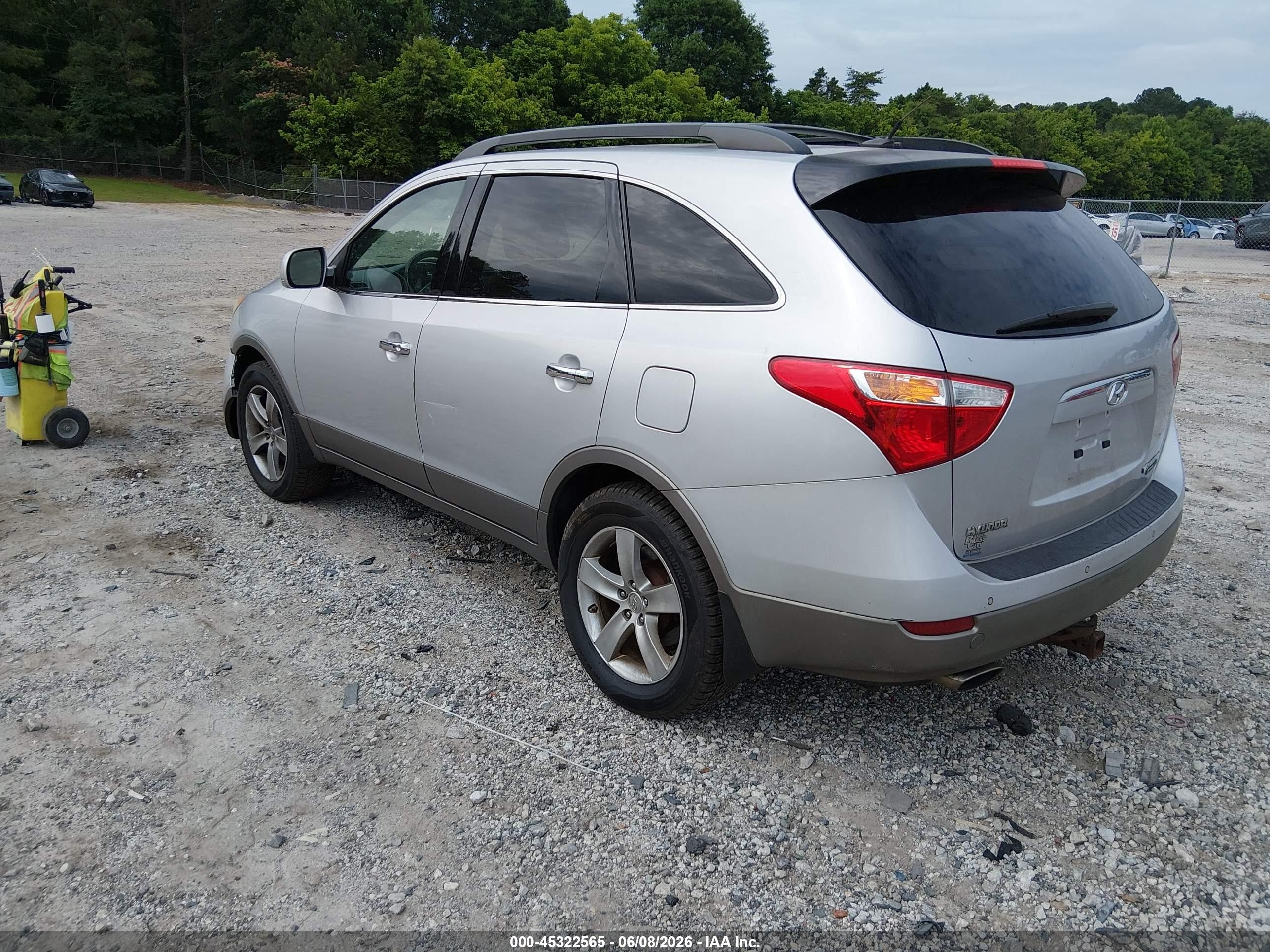 2011 Hyundai Veracruz Limited Silver vin: KM8NUDCC2BU177101
