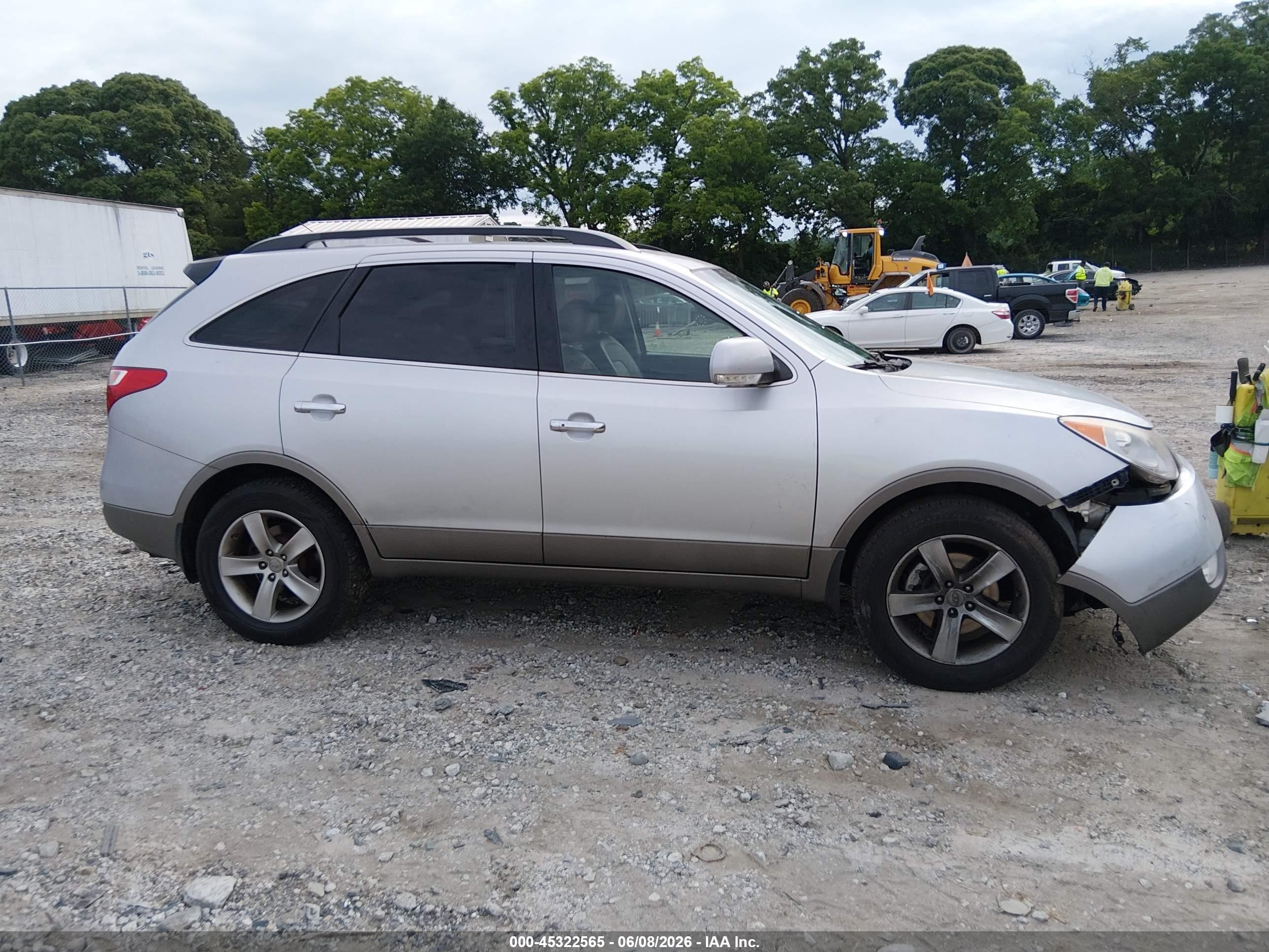 2011 Hyundai Veracruz Limited Silver vin: KM8NUDCC2BU177101