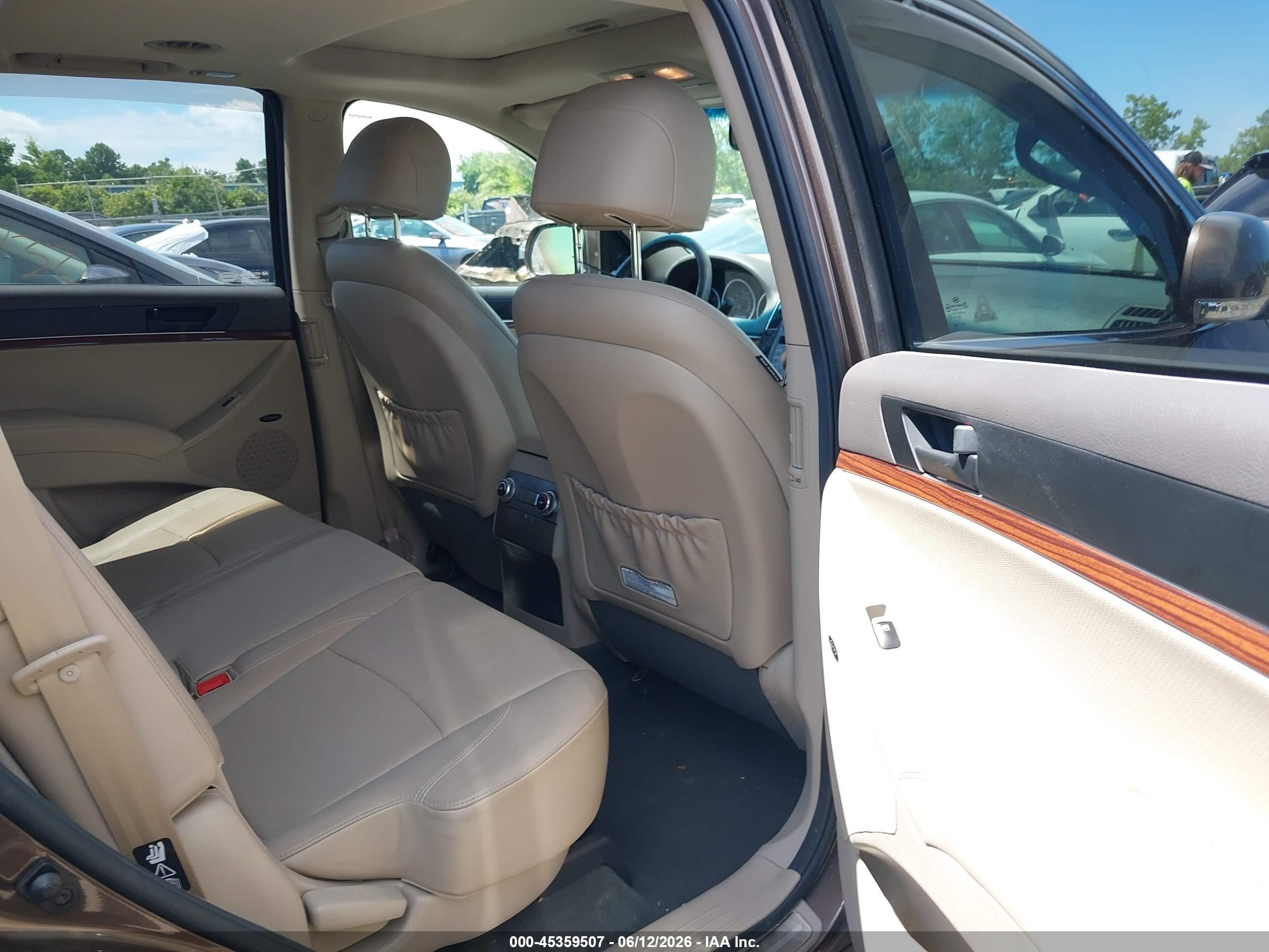 2011 Hyundai Veracruz Limited Brown vin: KM8NUDCC4BU170618