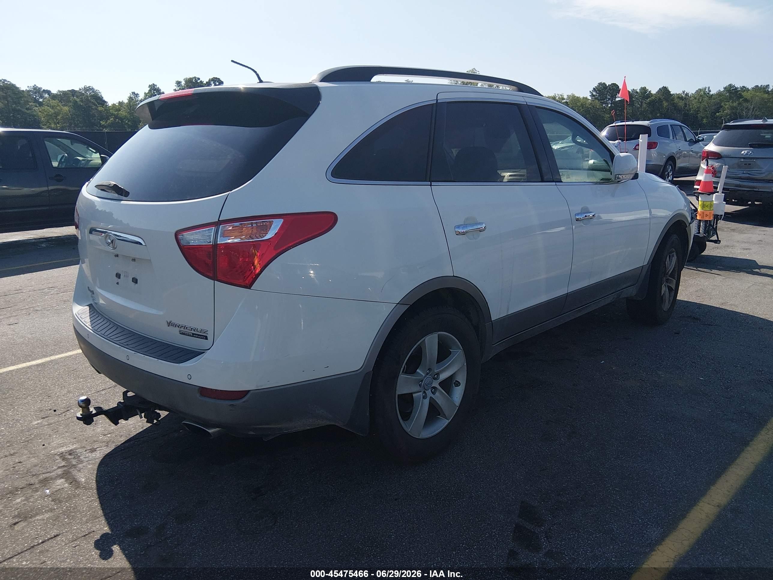 2011 Hyundai Veracruz Limited White vin: KM8NUDCC6BU158017