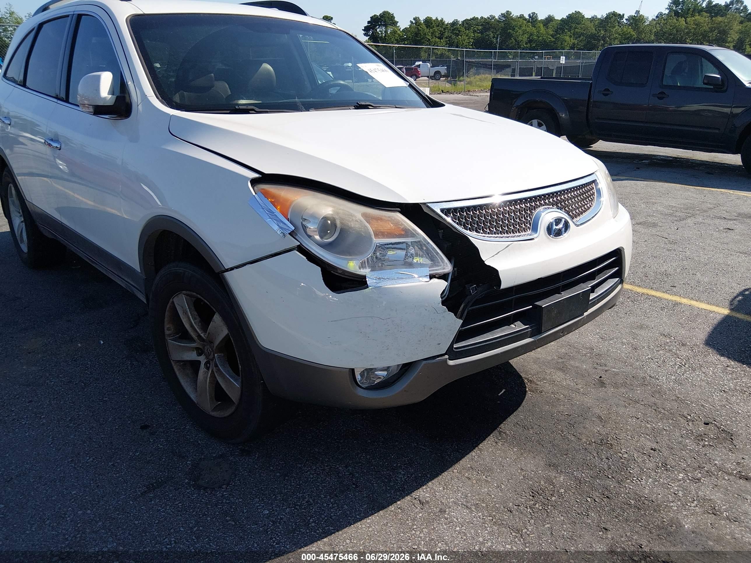 2011 Hyundai Veracruz Limited White vin: KM8NUDCC6BU158017