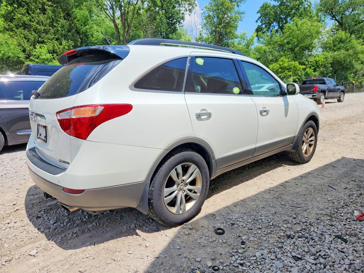 2012 Hyundai Veracruz Limited White vin: KM8NUDCC7CU198754