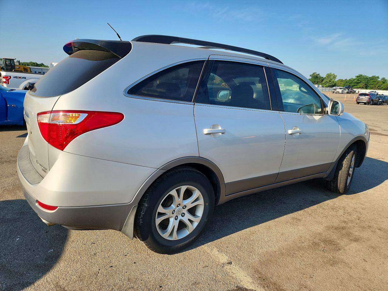 2010 Hyundai Veracruz Gls Silver vin: KM8NUDCC9AU108761