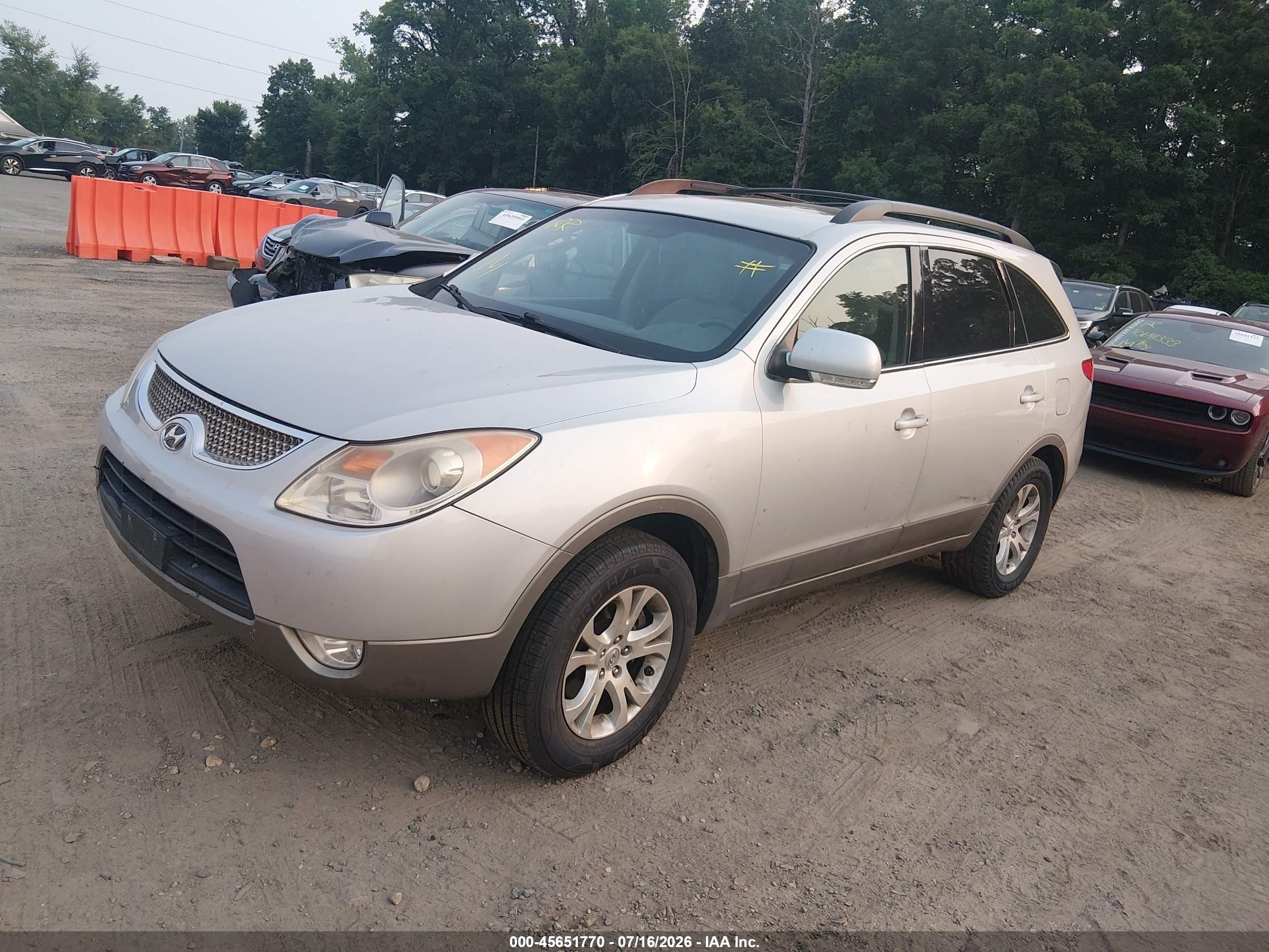 2011 Hyundai Veracruz Gls Silver vin: KM8NUDCC9BU151837