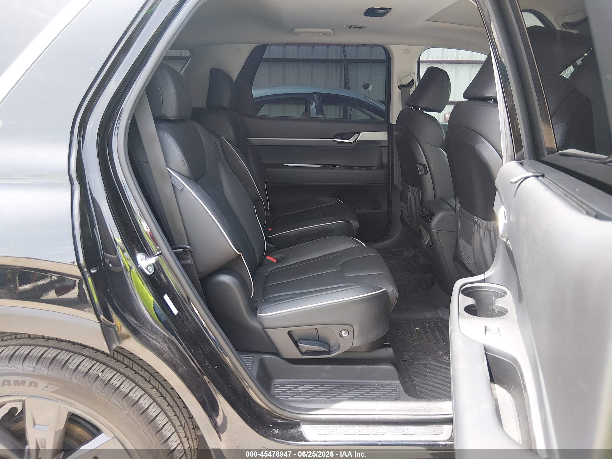 2024 Hyundai Palisade Xrt Черный vin: KM8R3DGE8RU748293