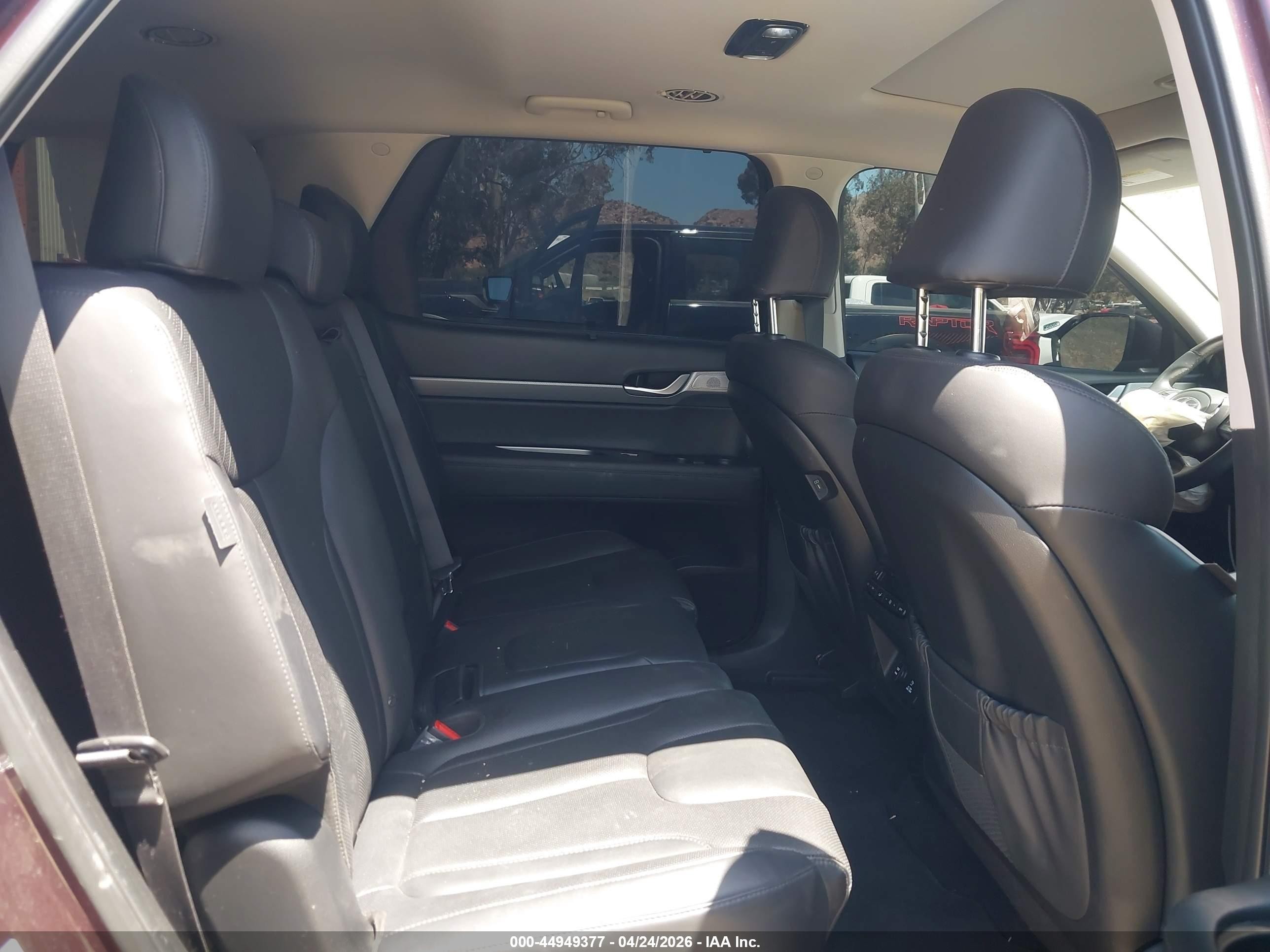 2023 Hyundai Palisade Sel Burgundy vin: KM8R44GE9PU581792