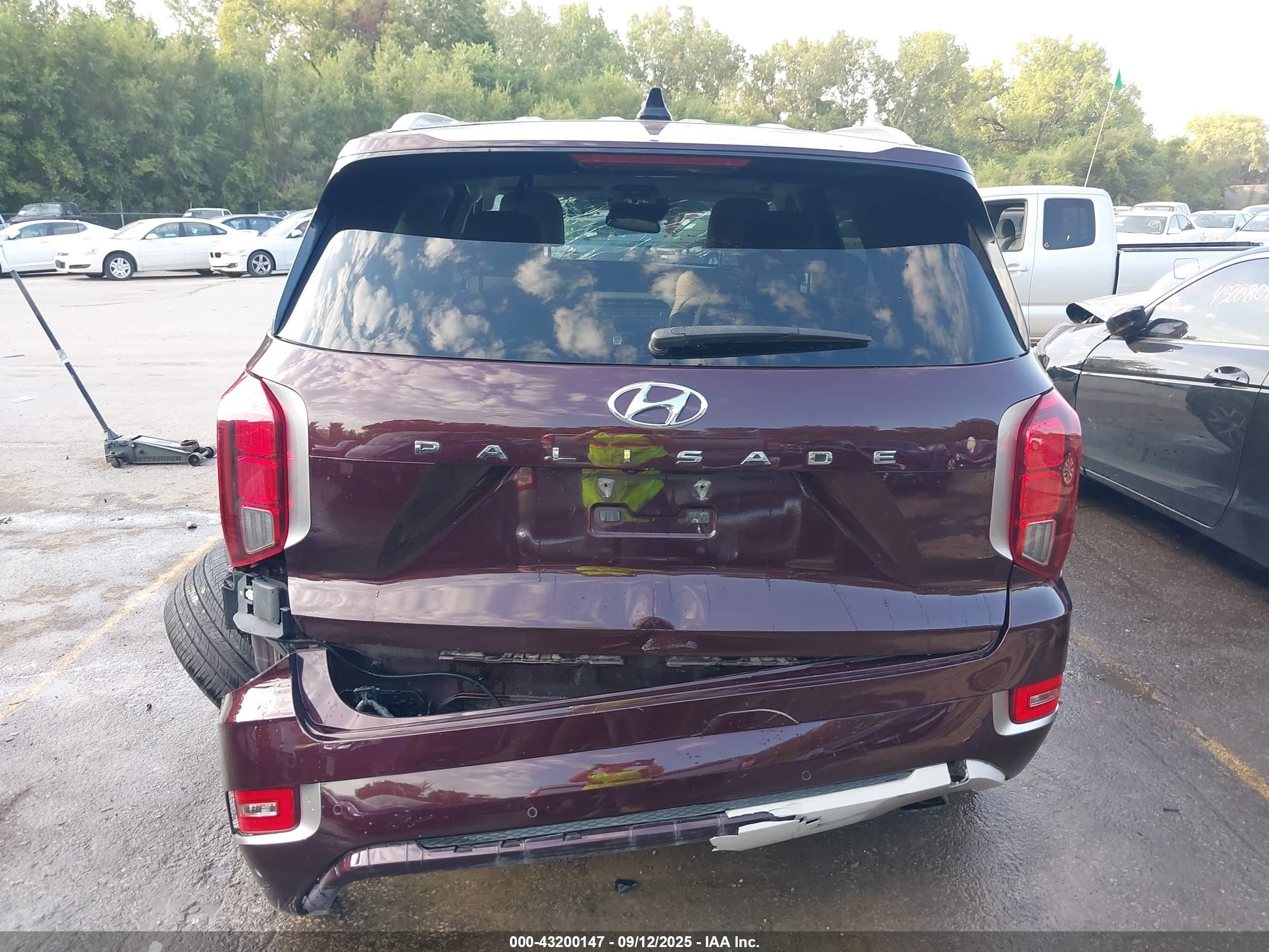 2021 Hyundai Palisade Limited Темно-бордовый vin: KM8R54HE5MU285319