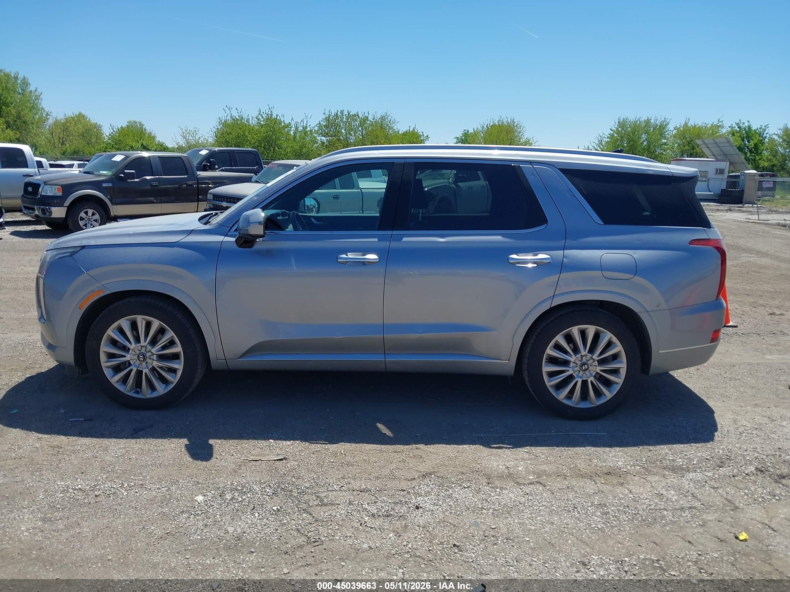 2020 Hyundai Palisade Limited Silver vin: KM8R5DHE3LU108895
