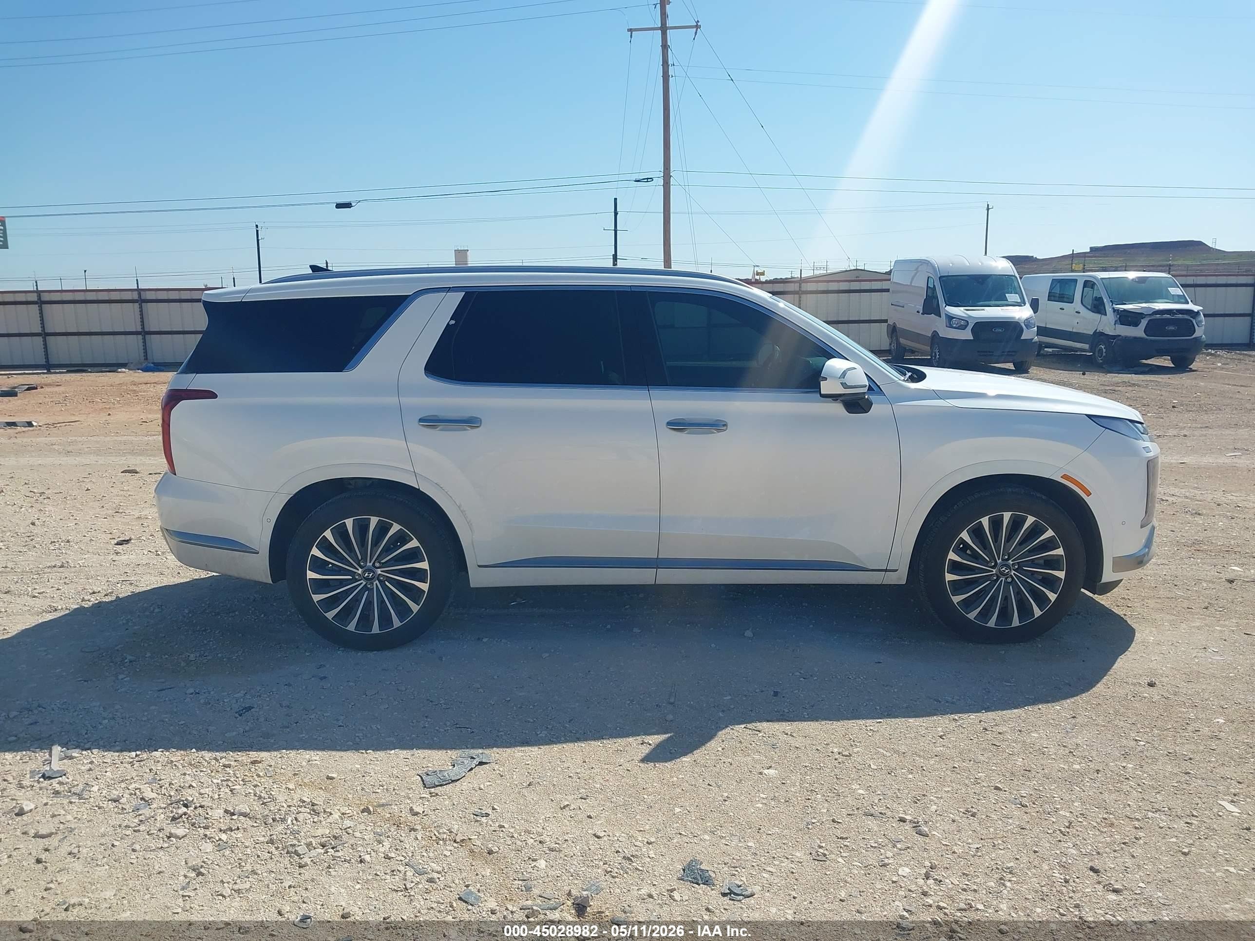 2025 Hyundai Palisade Calligraphy Белый vin: KM8R74GE2SU831597