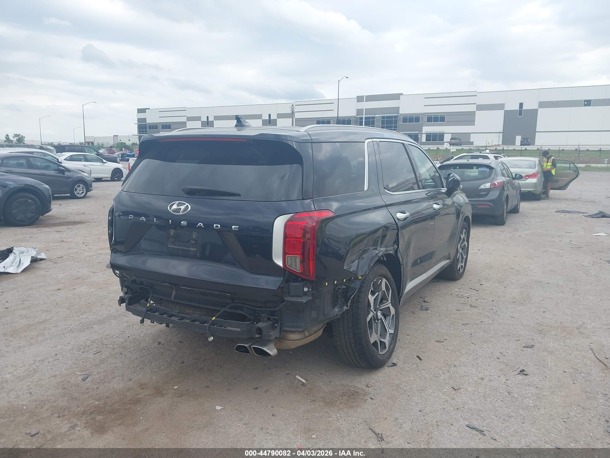 2022 Hyundai Palisade Calligraphy Black vin: KM8R74HE4NU440437
