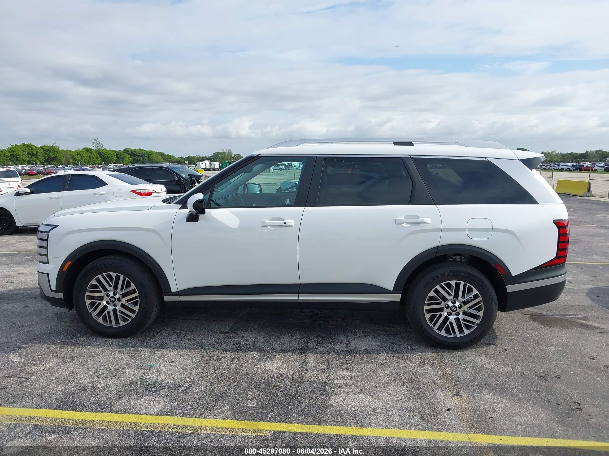 2026 Hyundai Palisade Sel 7p Белый vin: KM8RL5S2XTU098506