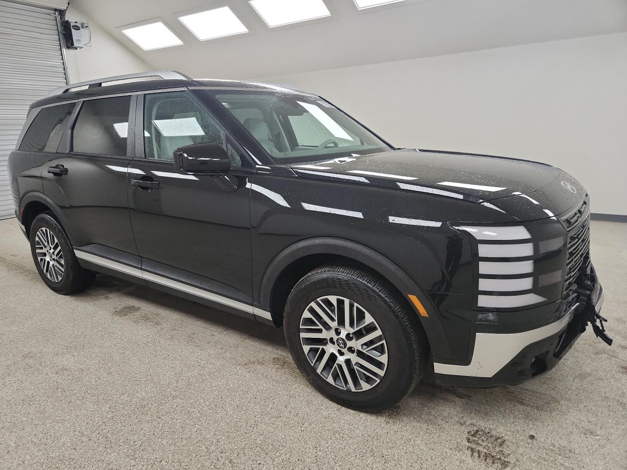 2026 Hyundai Palisade Sel Black vin: KM8RLES2XTU065294 Damage: Right Head Lamp, Heavy Scratch, Replacement Required