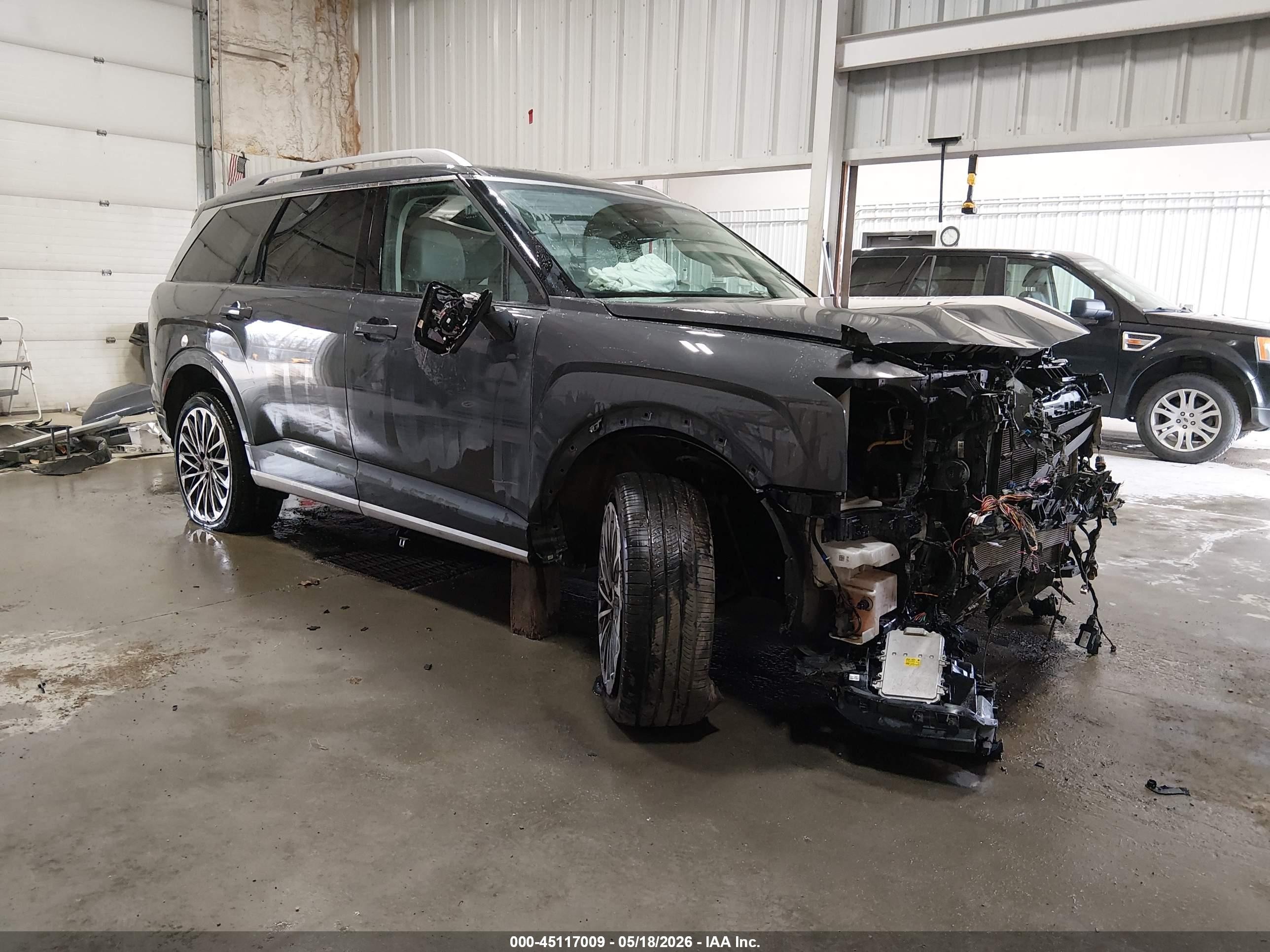 2026 Hyundai Palisade Calligraphy Gray vin: KM8RMES2XTU053336