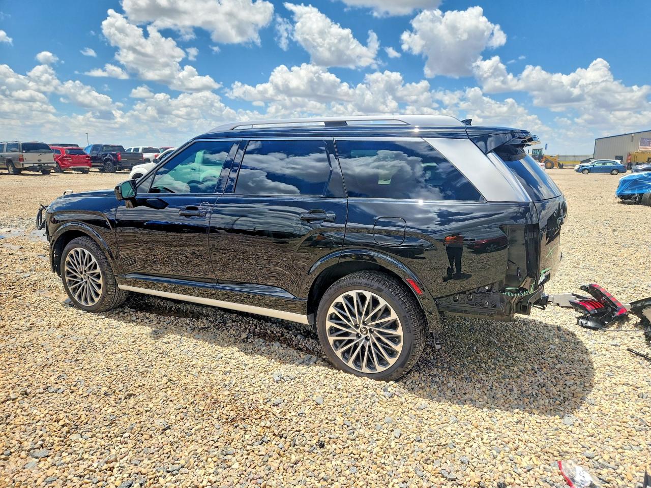 2026 Hyundai Palisade Calligraphy Black vin: KM8RMESA1TU045049
