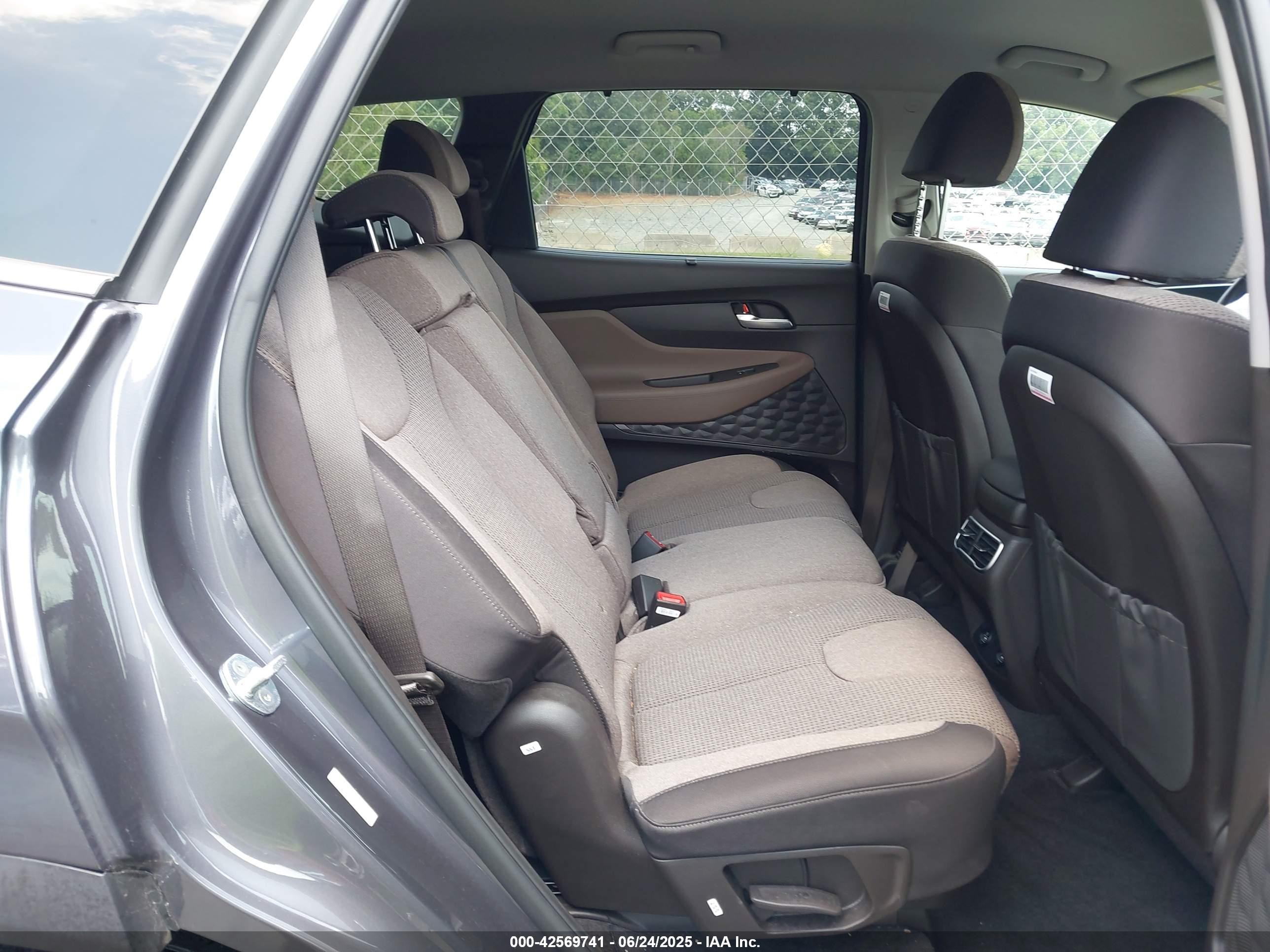 2022 Hyundai Santa Fe Plug-in Hybrid Sel Convenience Gray vin: KM8S6DA25NU045560