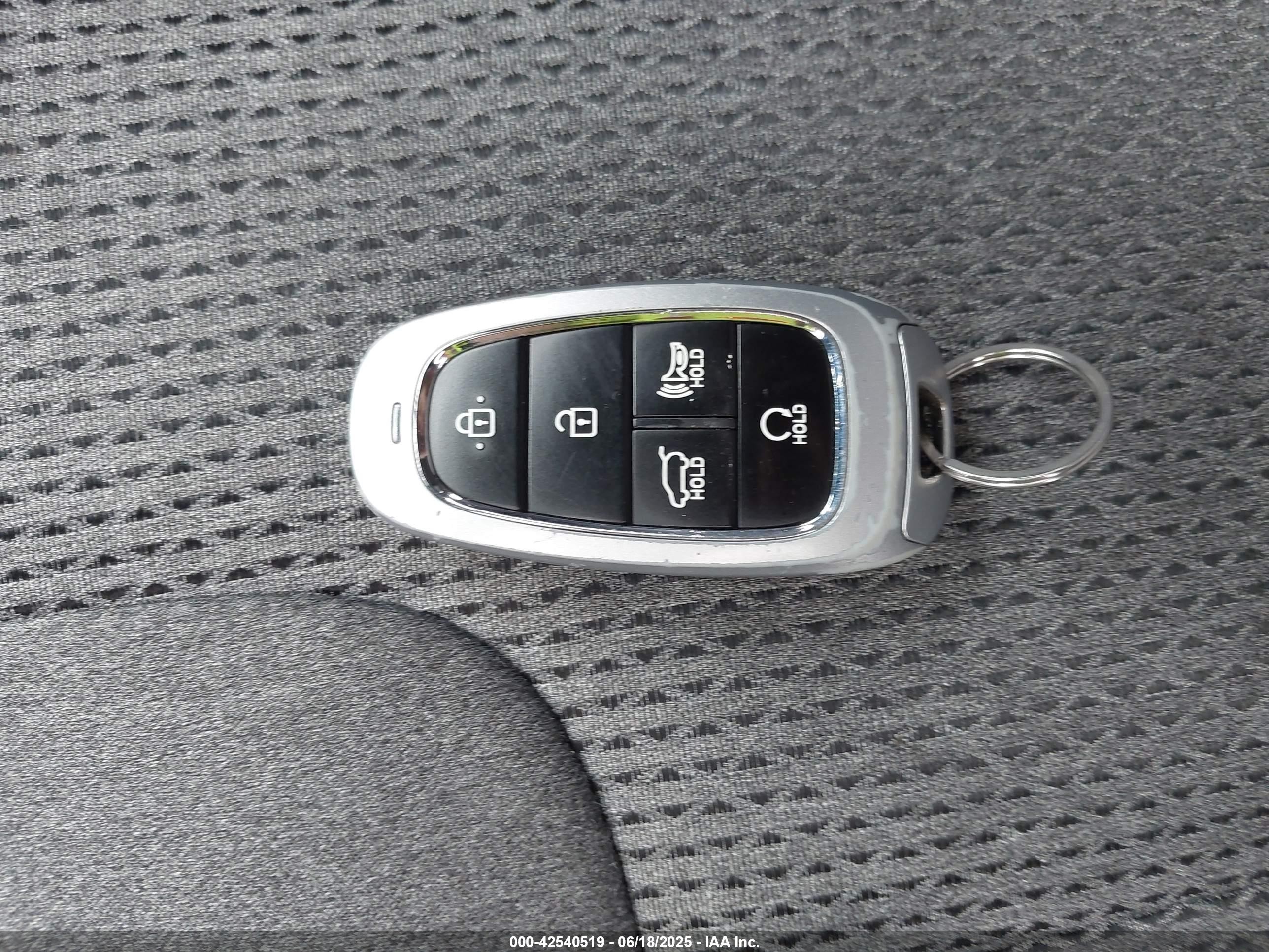 2022 Hyundai Santa Fe Plug-in Hybrid Sel Convenience Black vin: KM8S6DA26NU057684