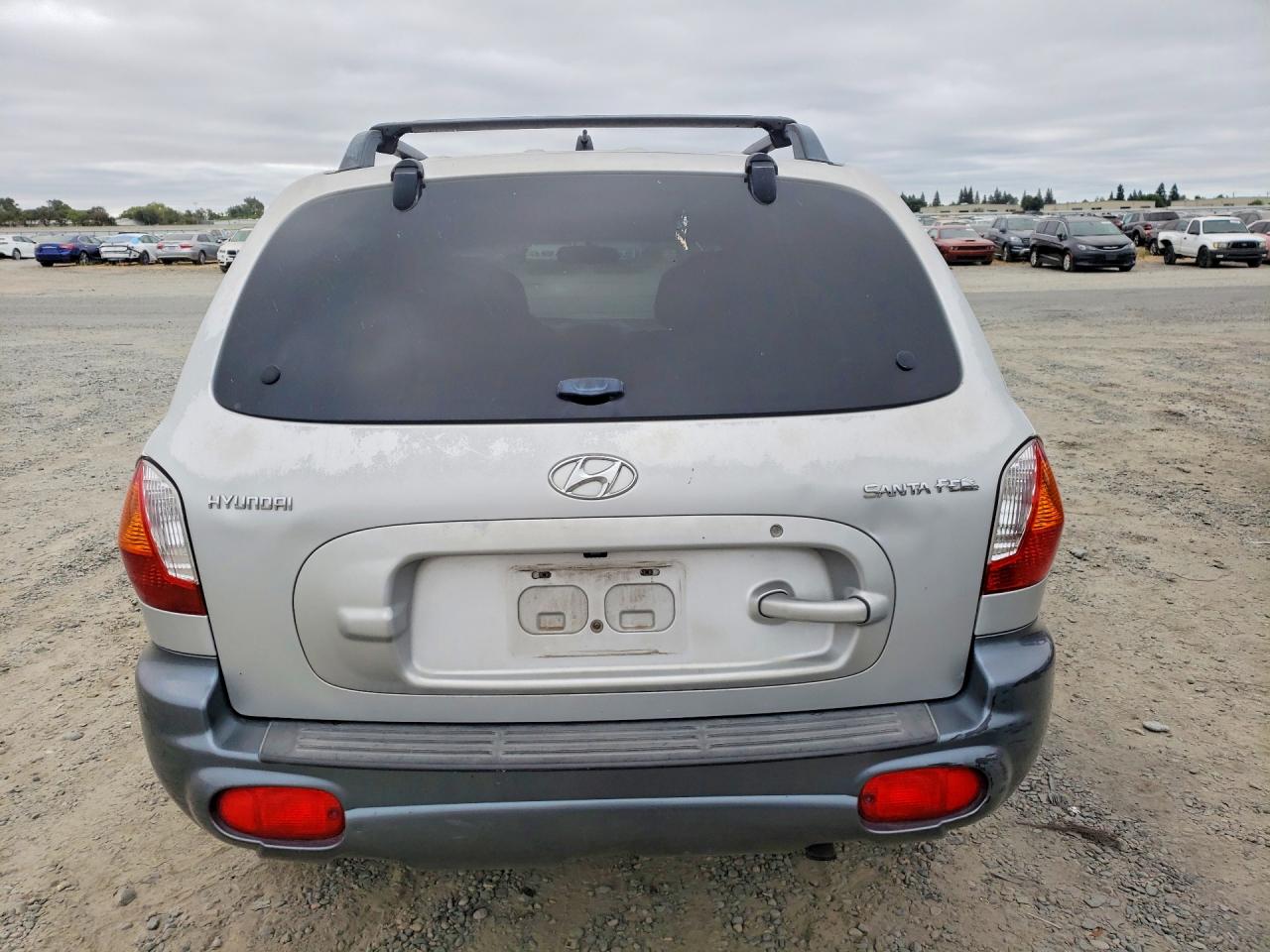 2004 Hyundai Santa Fe Base Silver vin: KM8SB12B04U772404