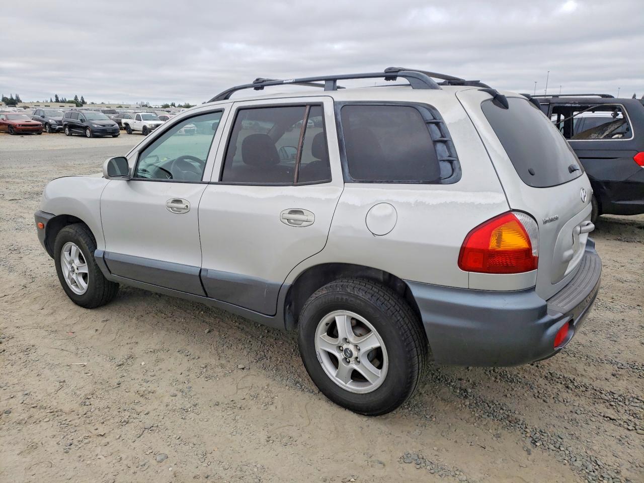 2004 Hyundai Santa Fe Base Silver vin: KM8SB12B04U772404