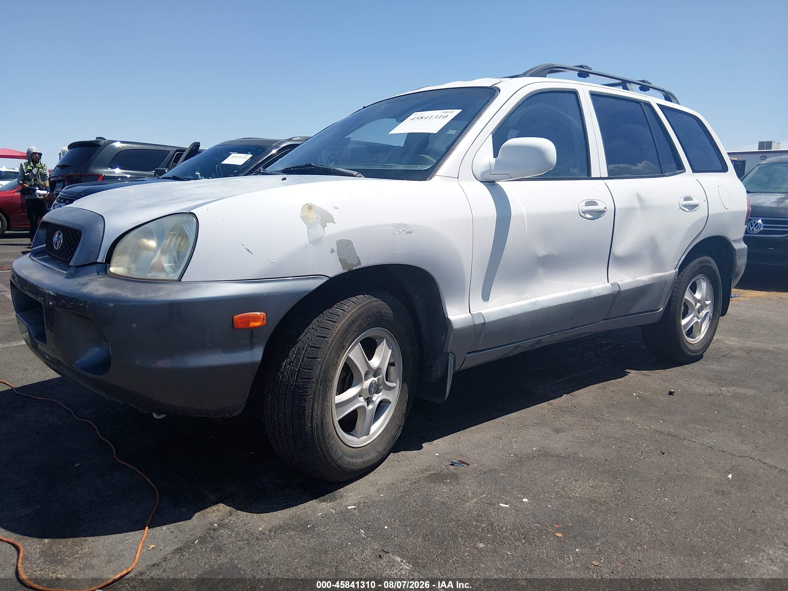 2002 Hyundai Santa Fe   White vin: KM8SB12B12U223596
