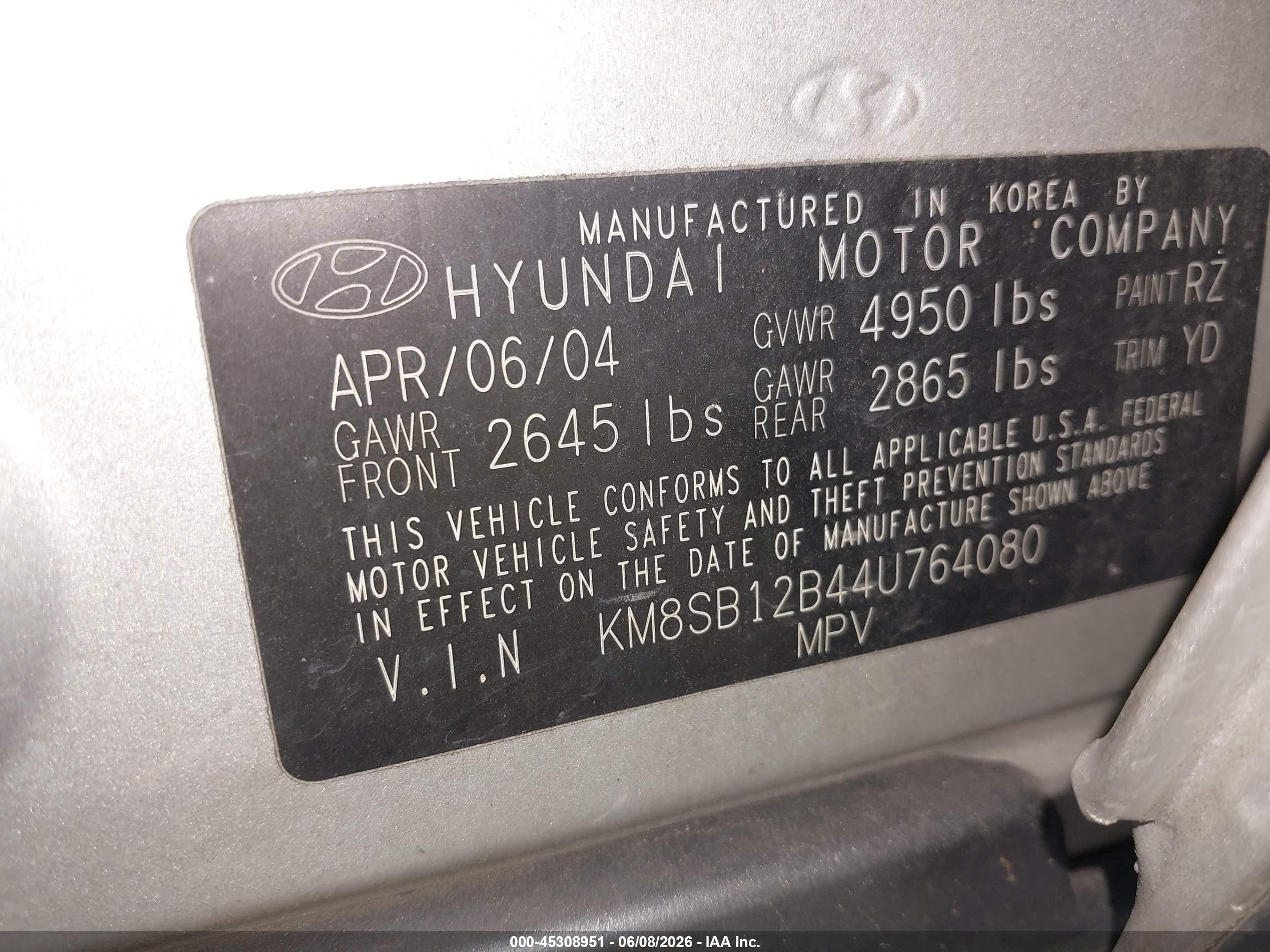 2004 Hyundai Santa Fe   Silver vin: KM8SB12B44U764080