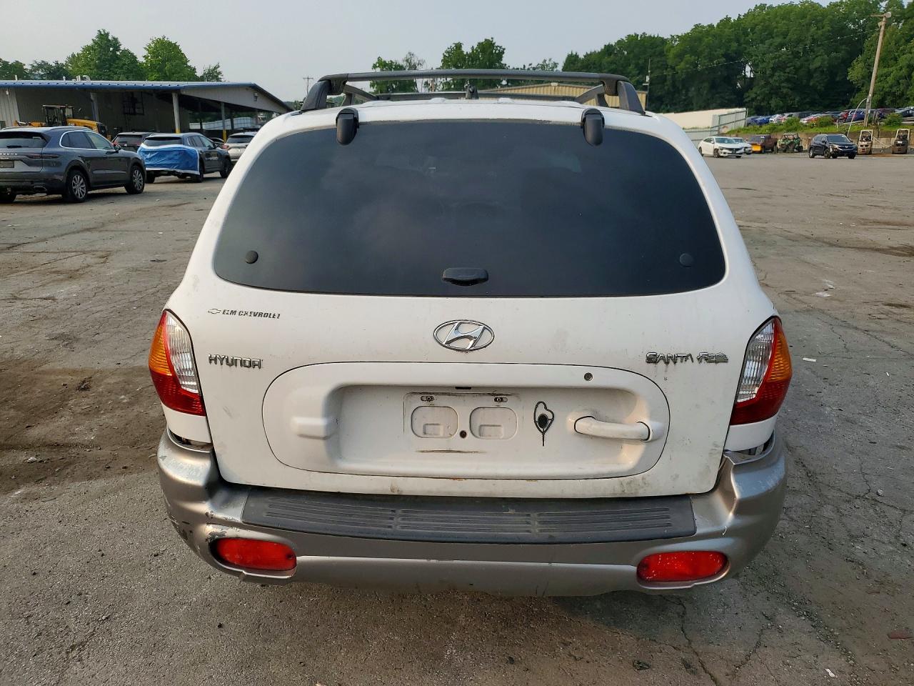 2004 Hyundai Santa Fe Base White vin: KM8SB12B74U819136