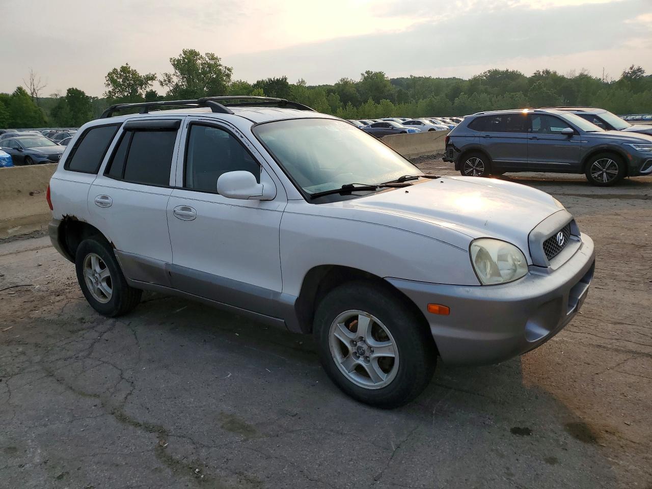 2004 Hyundai Santa Fe Base White vin: KM8SB12B74U819136