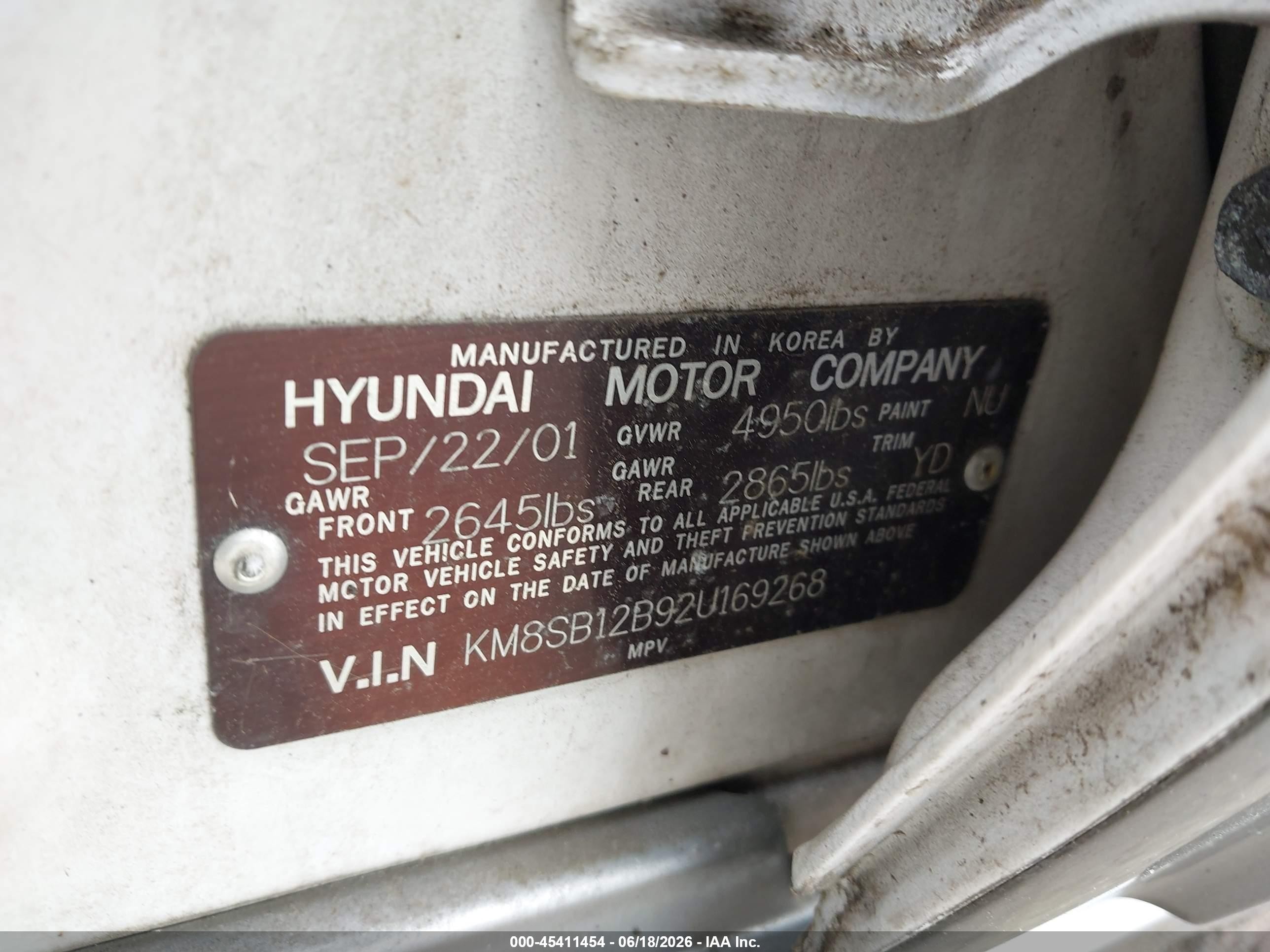 2002 Hyundai Santa Fe   White vin: KM8SB12B92U169268