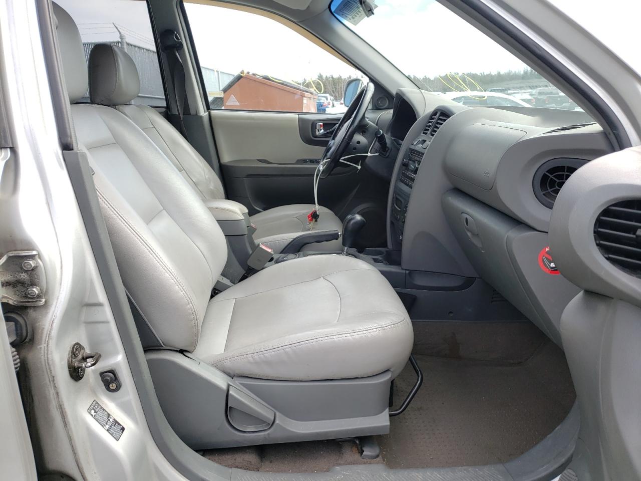 2005 Hyundai Santa Fe Silver vin: KM8SB73E45U913360